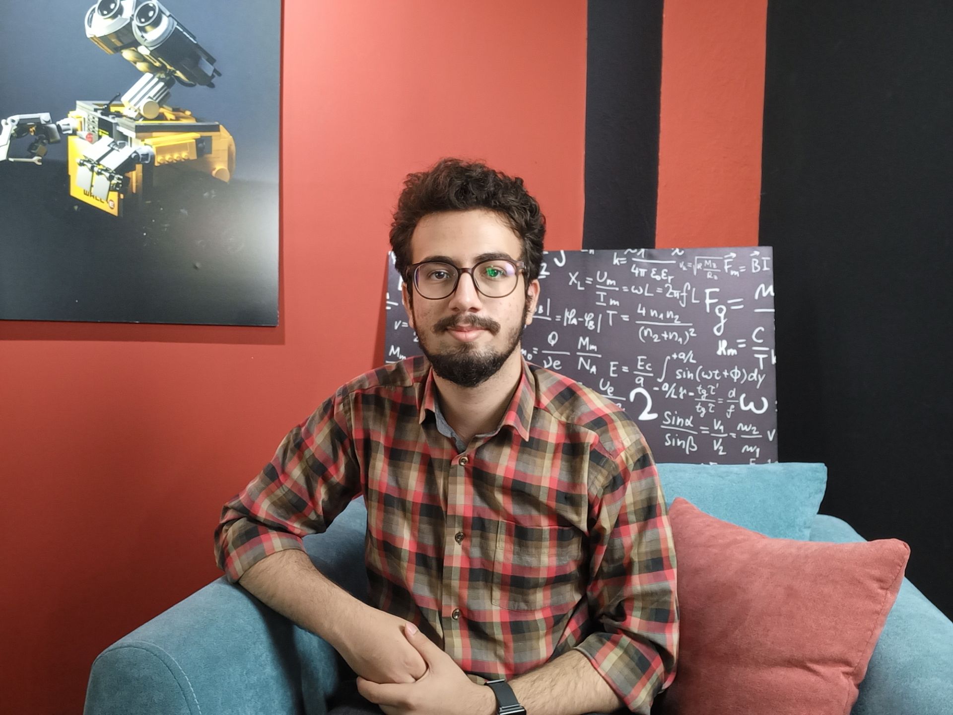 عکس سلفی در نور مناسب گلکسی A32