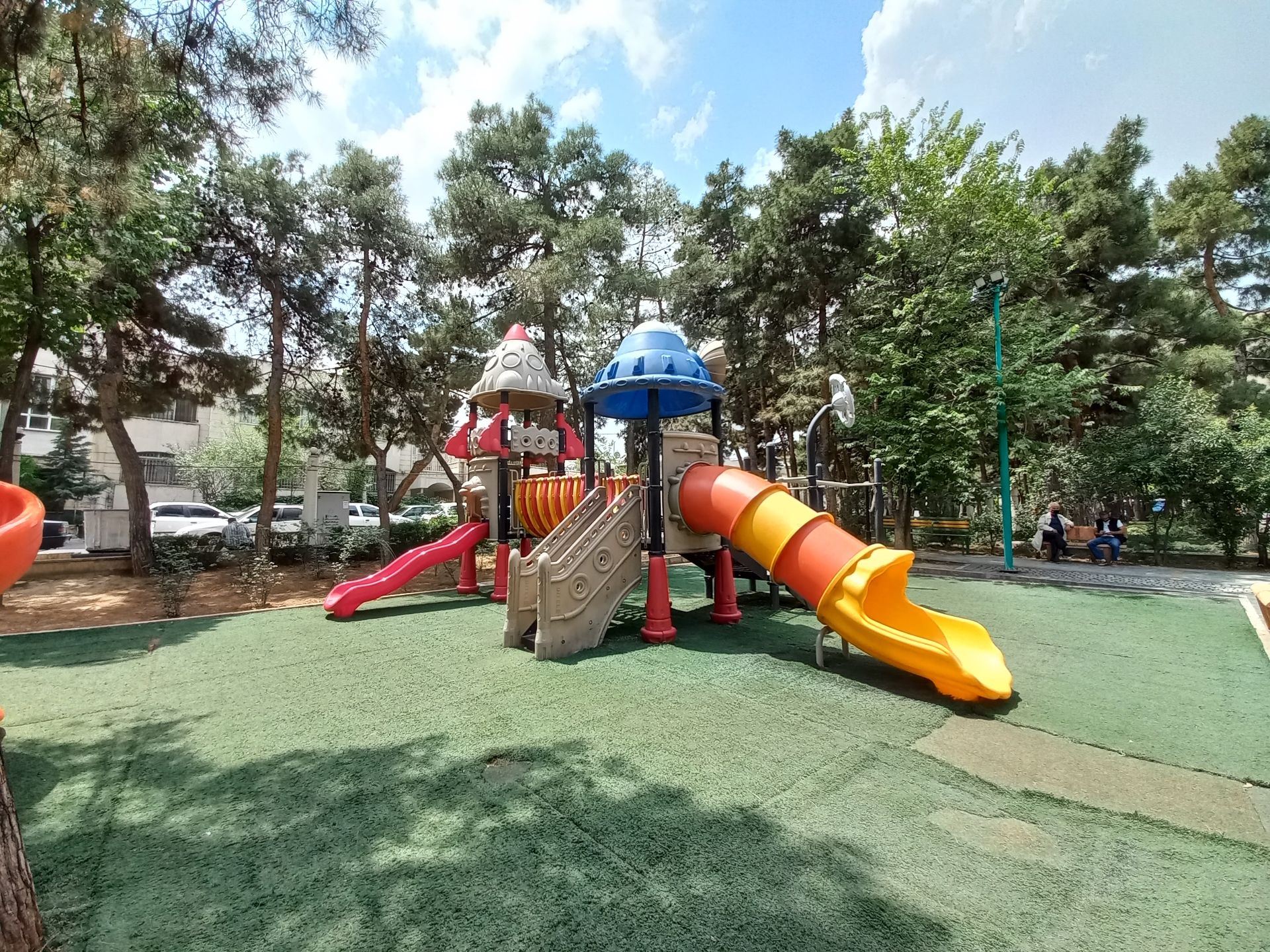 رنگ‌ها در عکس دوربین اولتراواید  گلکسی A32