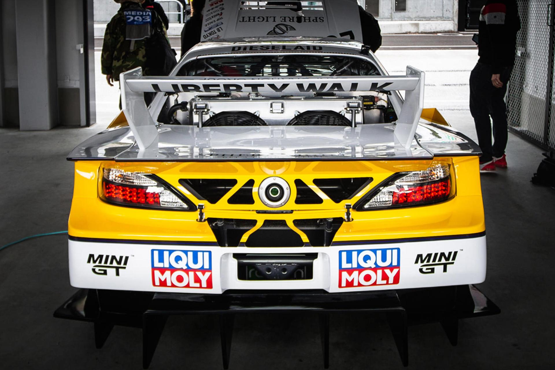 نیسان سیلویا لیبرتی واک نمای پشتی /  Liberty Walk Nissan S15