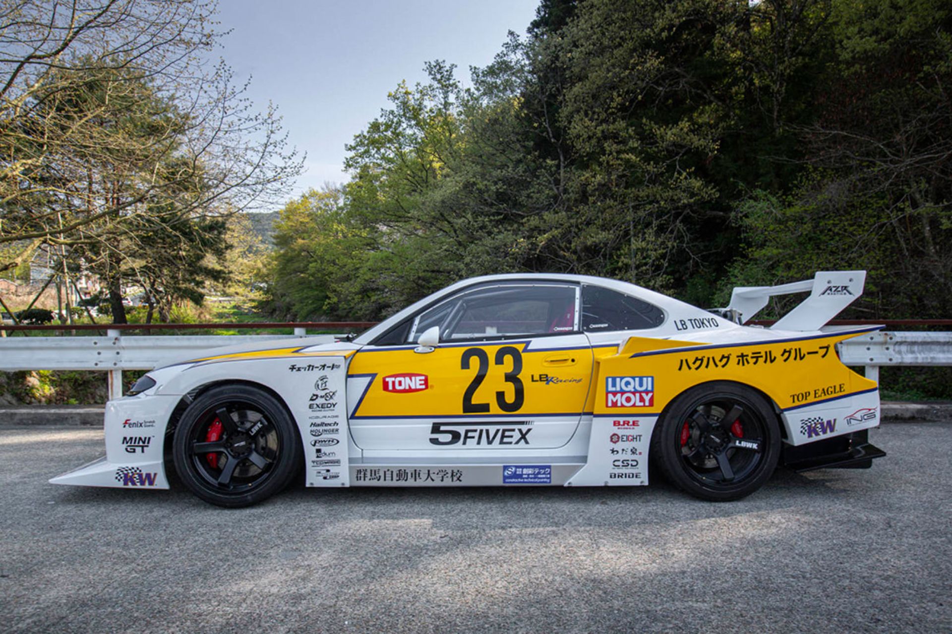 نیسان سیلویا لیبرتی واک نمای جانبی /  Liberty Walk Nissan S15