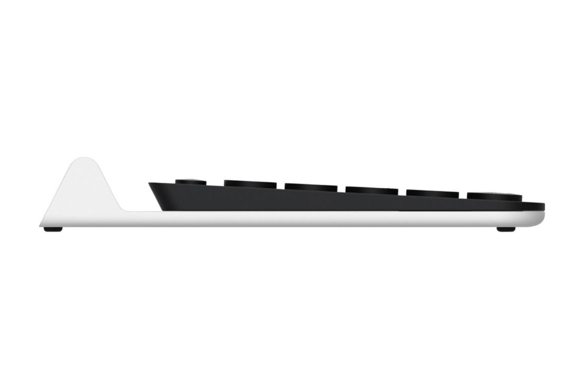 نمای کنار کیبورد بی سیم Logitech K780