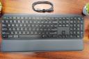 کیبورد Logitech MX Keys به همراه کابل USB