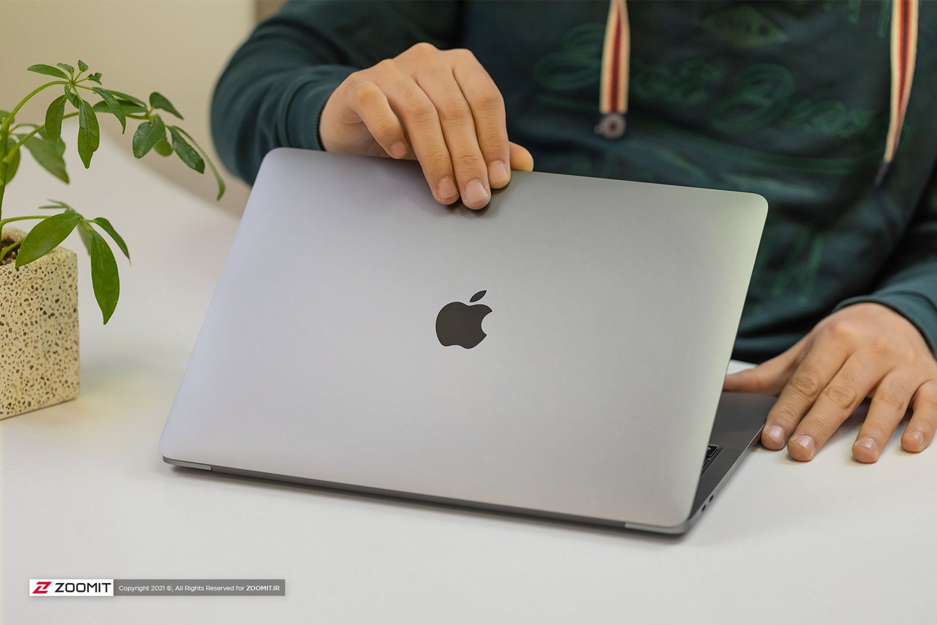 مک بوک پرو ۱۳ اینچی