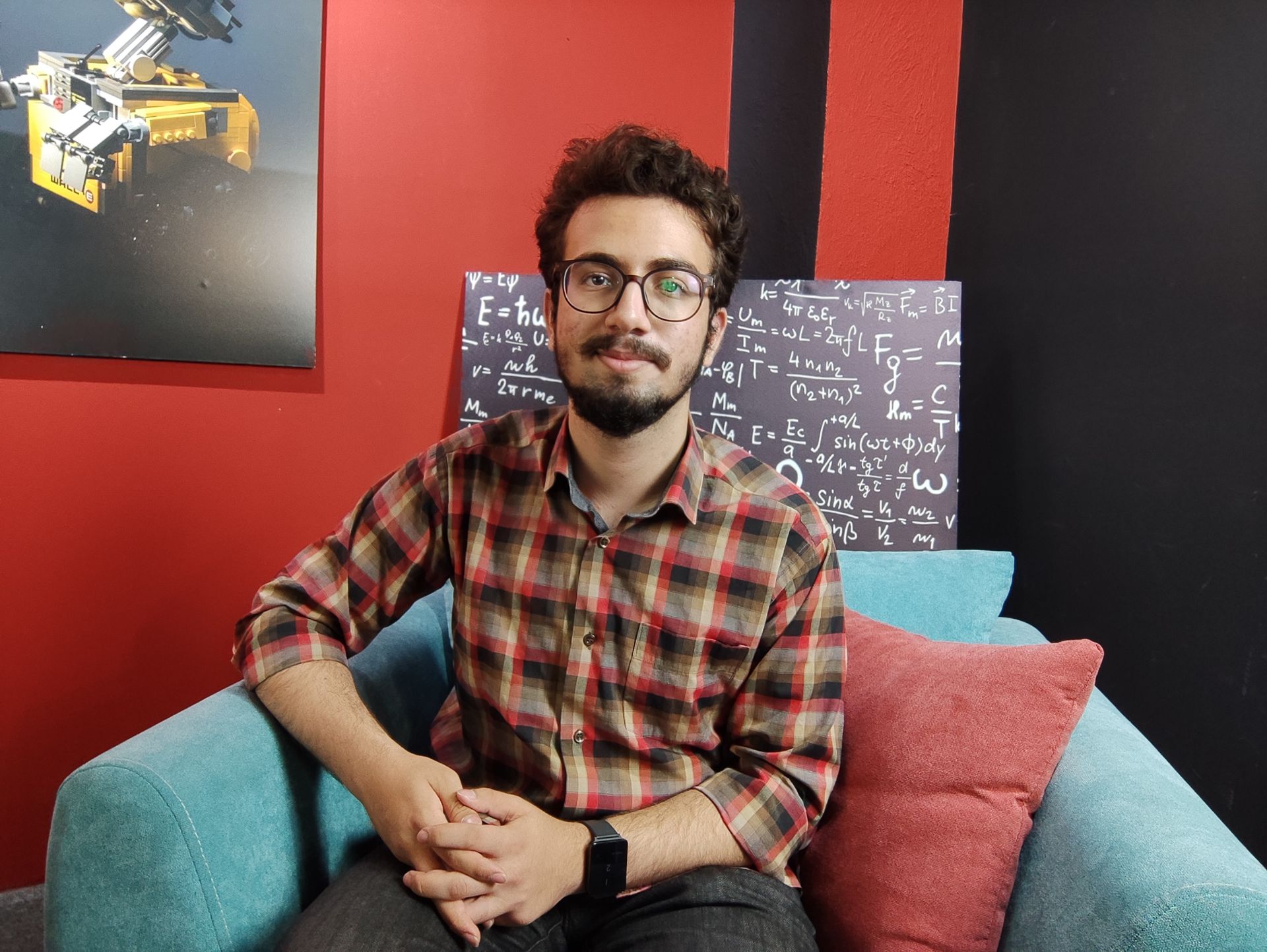 عکس سلفی در نور مناسب می ۱۱ لایت