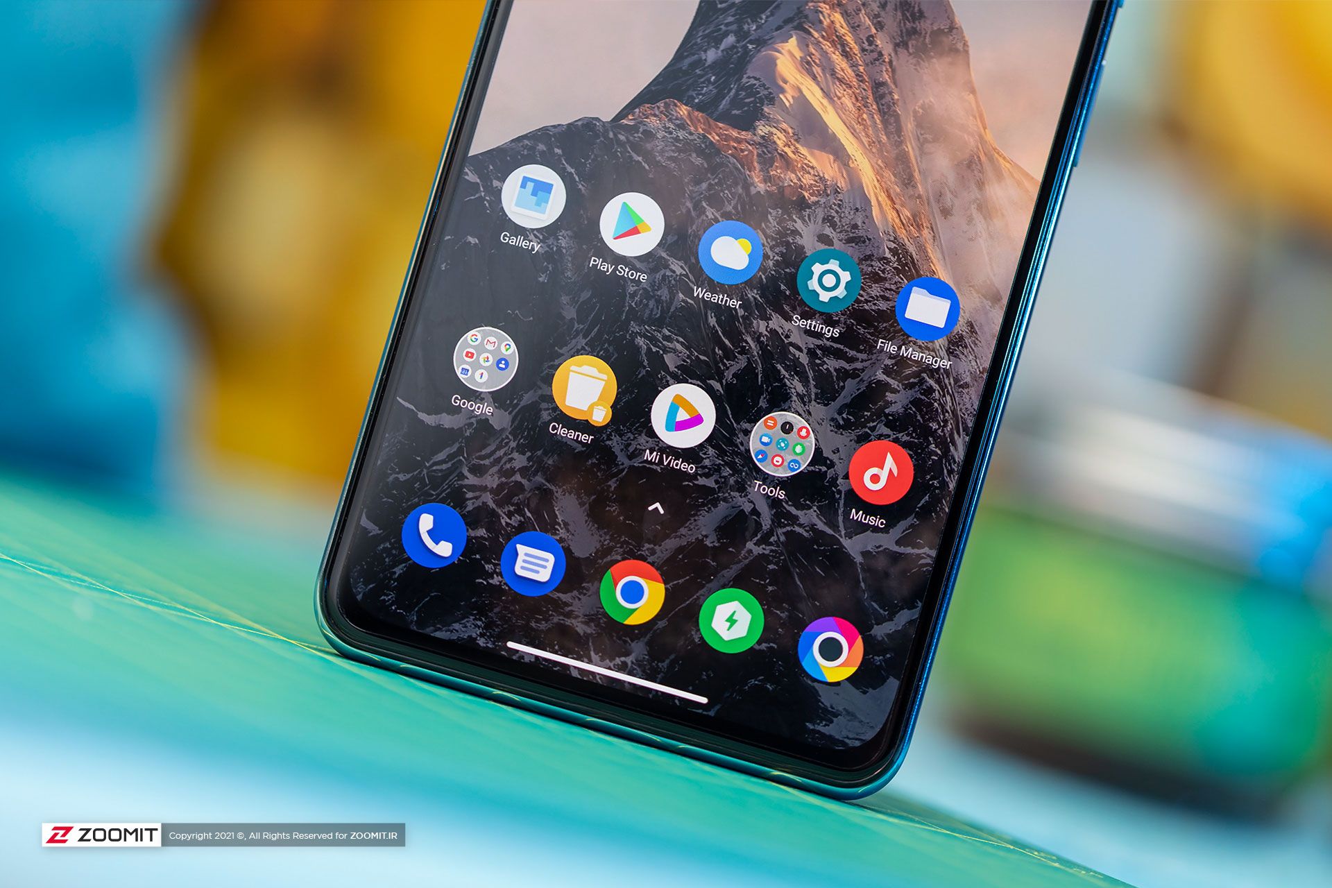 حاشیه پایین پوکو F3