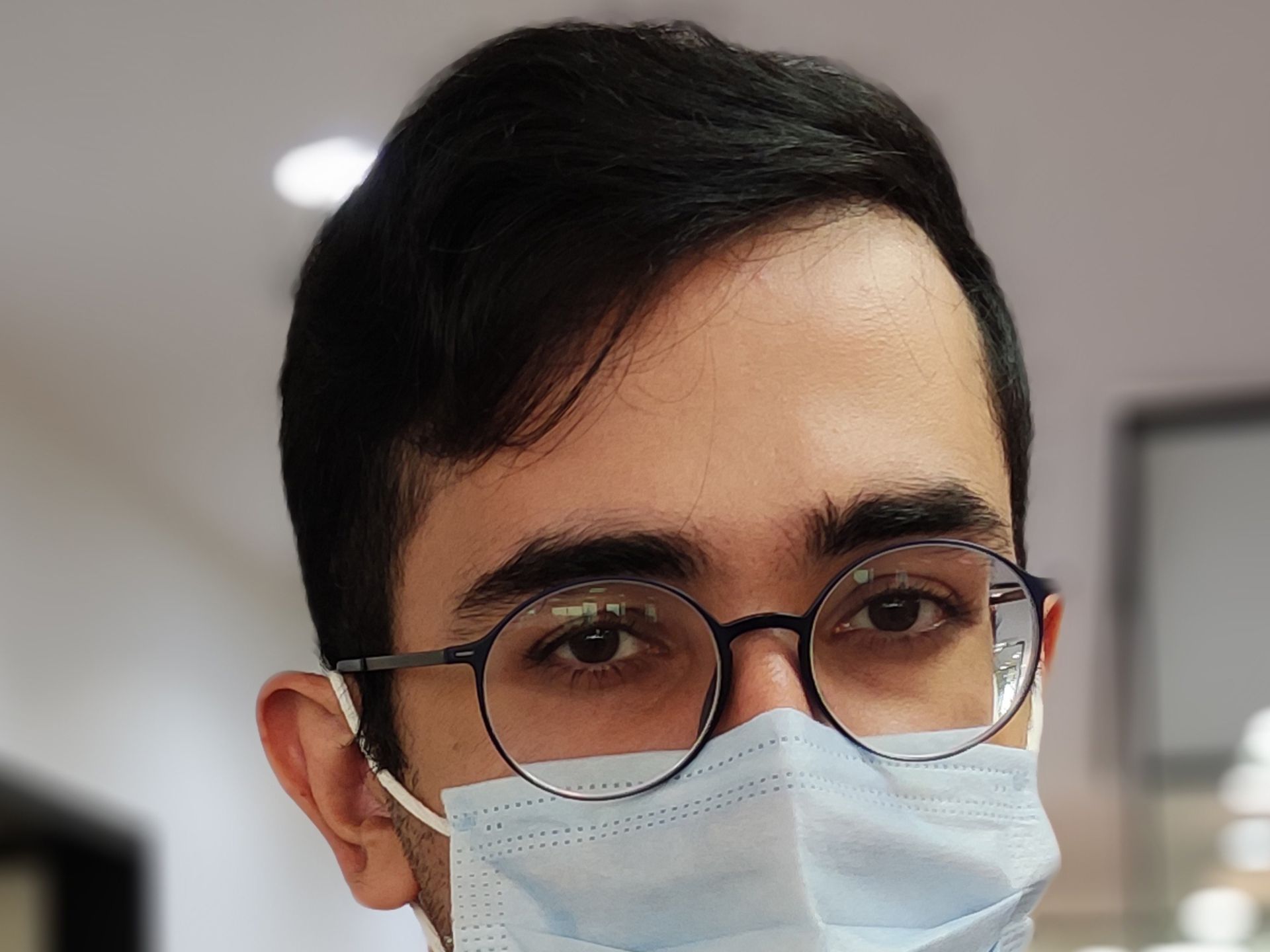 کراپ ۱۰۰ درصدی عکس پرتره پوکو F3