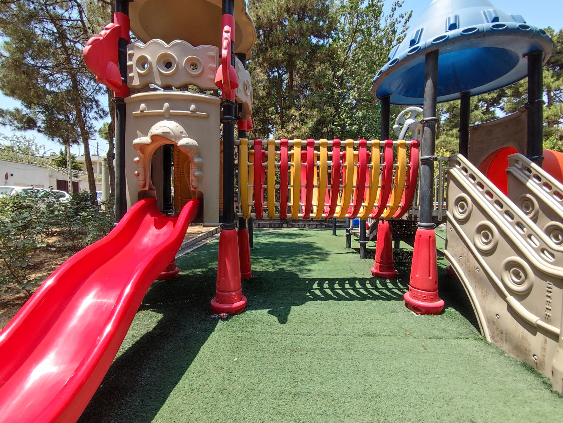 رنگ‌های دوربین اولتراواید پوکو F3