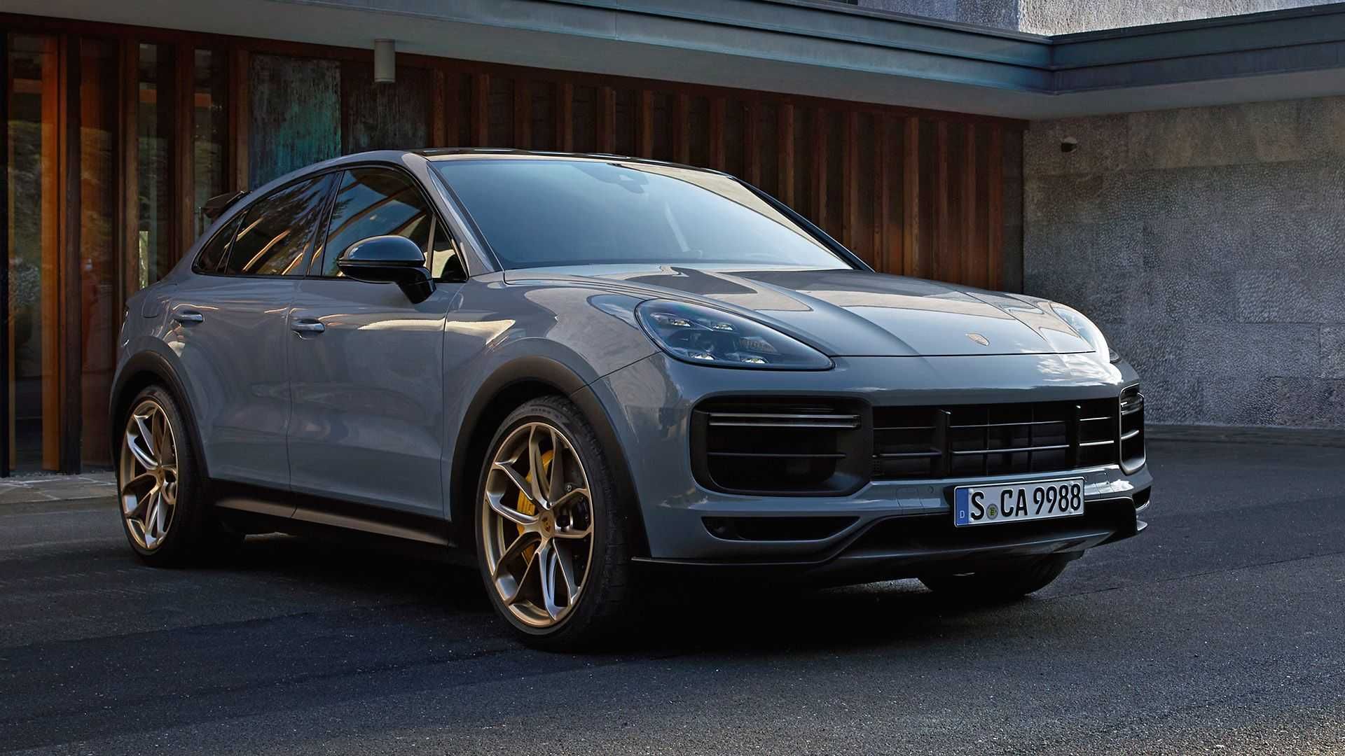 Porsche Cayenne Turbo GT نمای روبرو پورشه کاین توربو جی تی