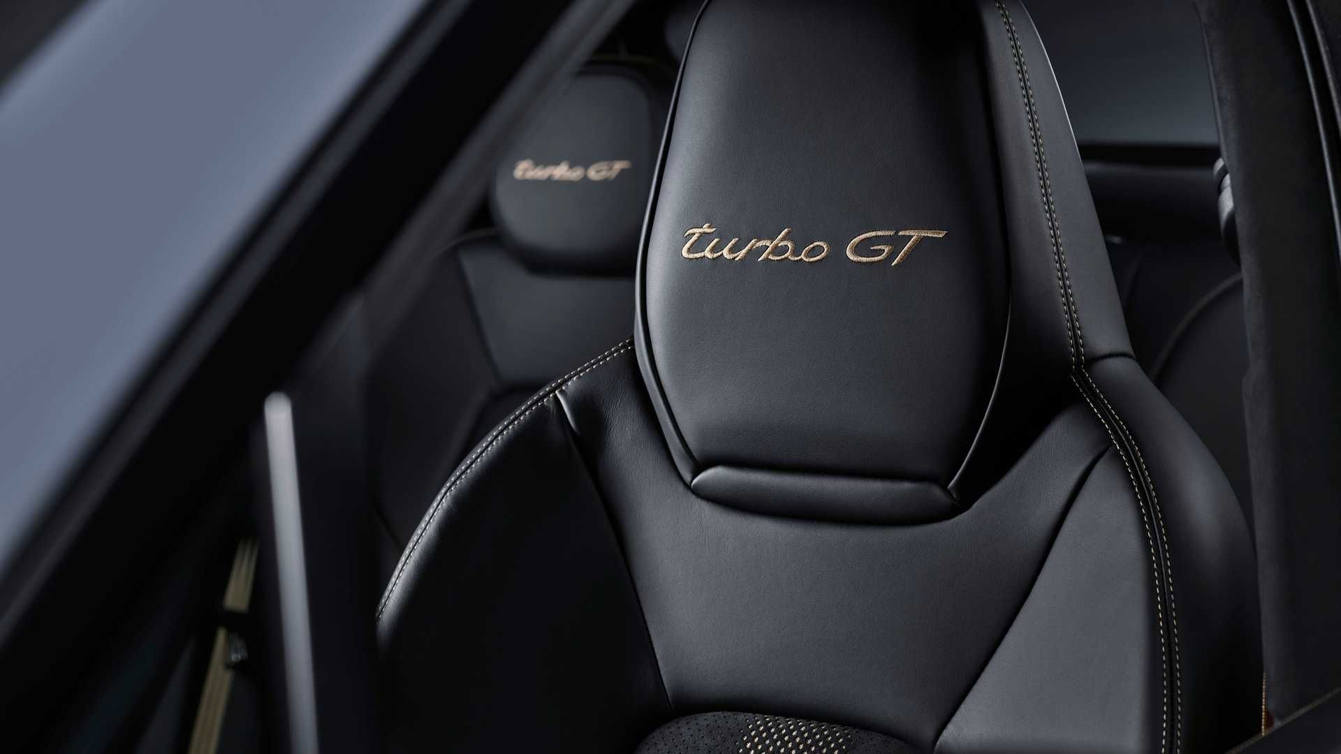 Porsche Cayenne Turbo GT نمای صندلی پورشه کاین توربو جی تی