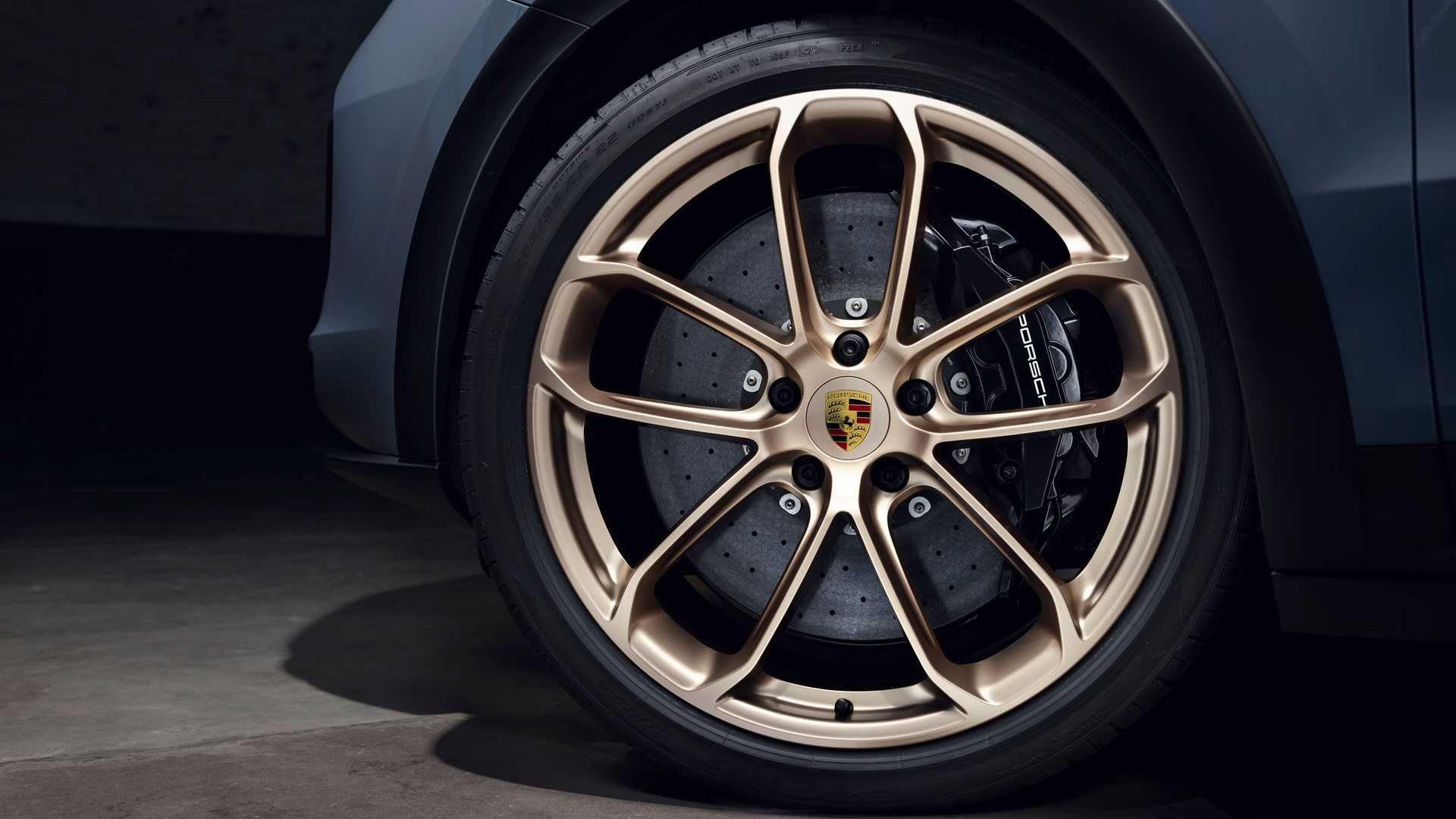 Porsche Cayenne Turbo GT نمای چرخ پورشه کاین توربو جی تی