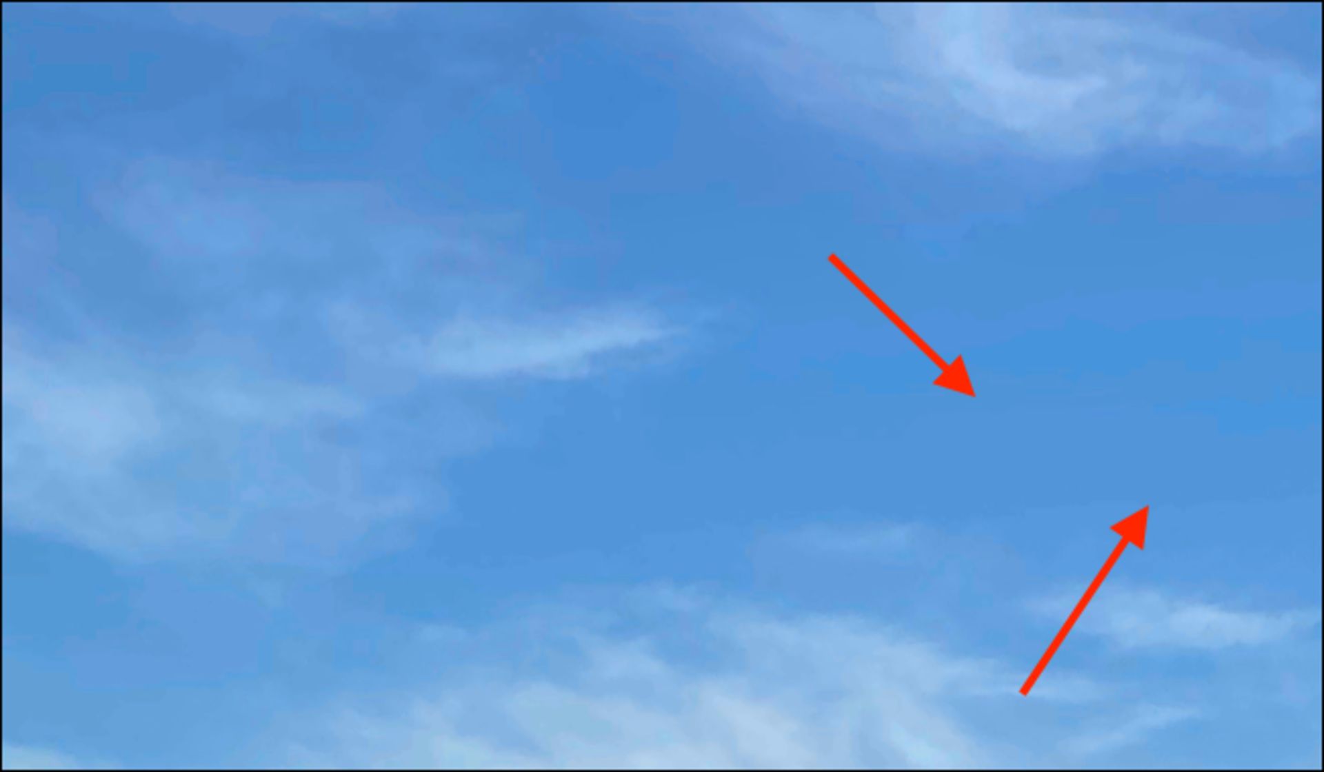 طیف رنگ آبی/ آسمان و ابر / عمق رنگ