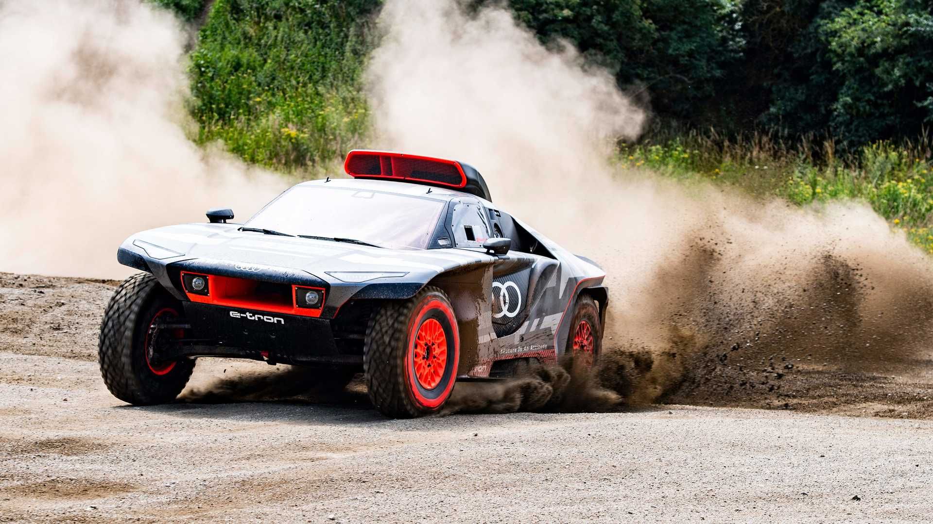 نمای حرکتی Audi RS Q E-Tron شاسی بلند برقی ائودی 