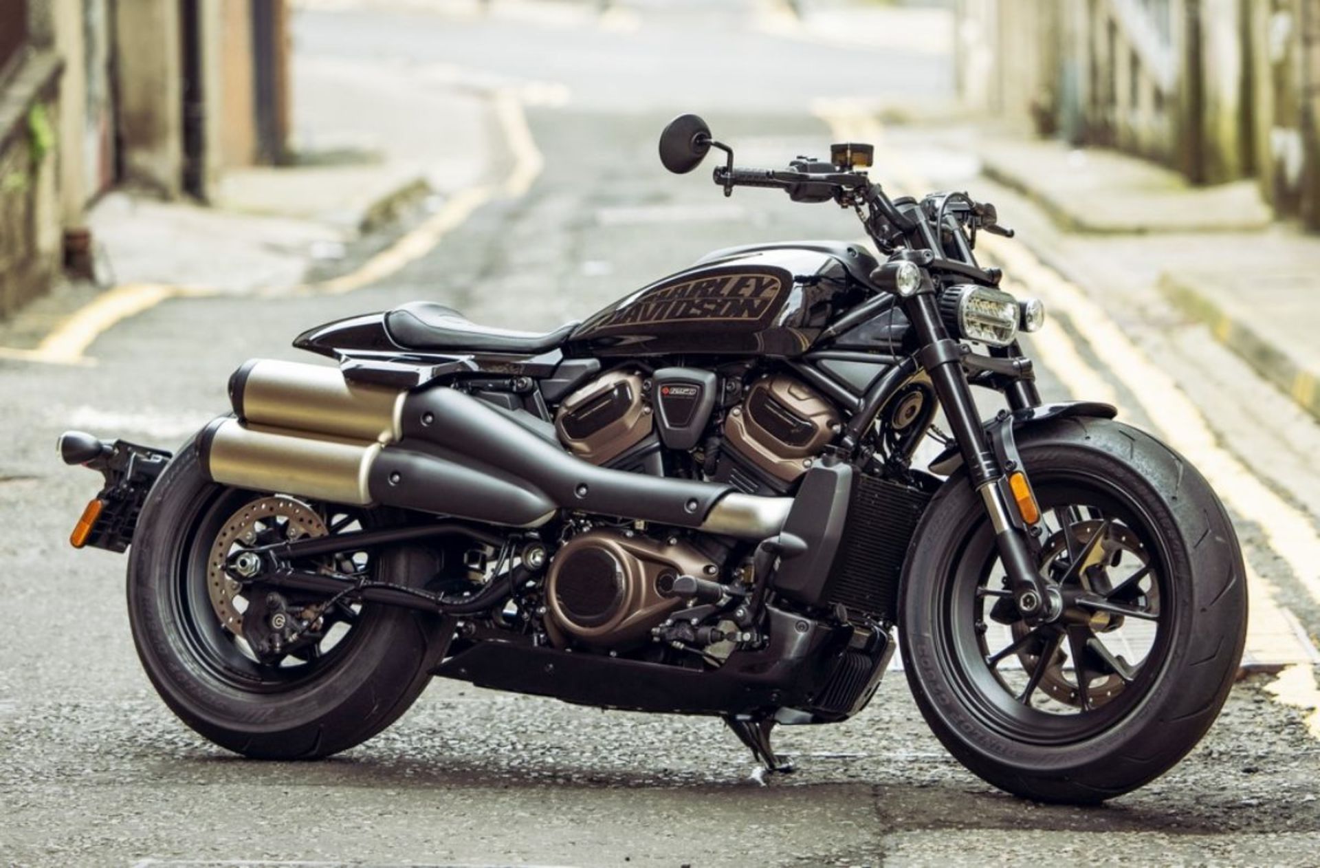  Harley Davidson sportster هارلی دیویدسن 2022 اسپرتستر