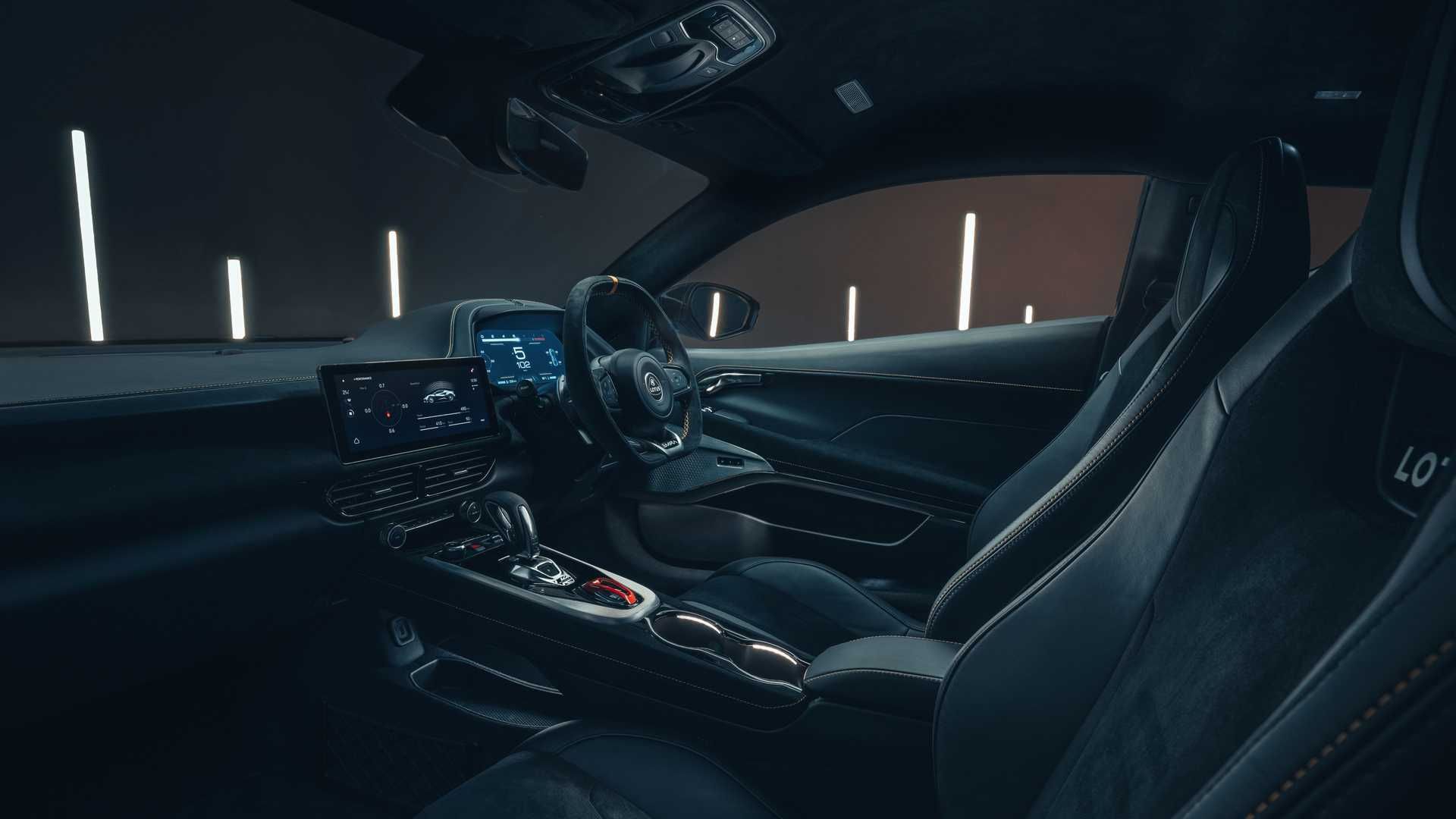 نمای اتاق Lotus Emira لوتوس امیرا