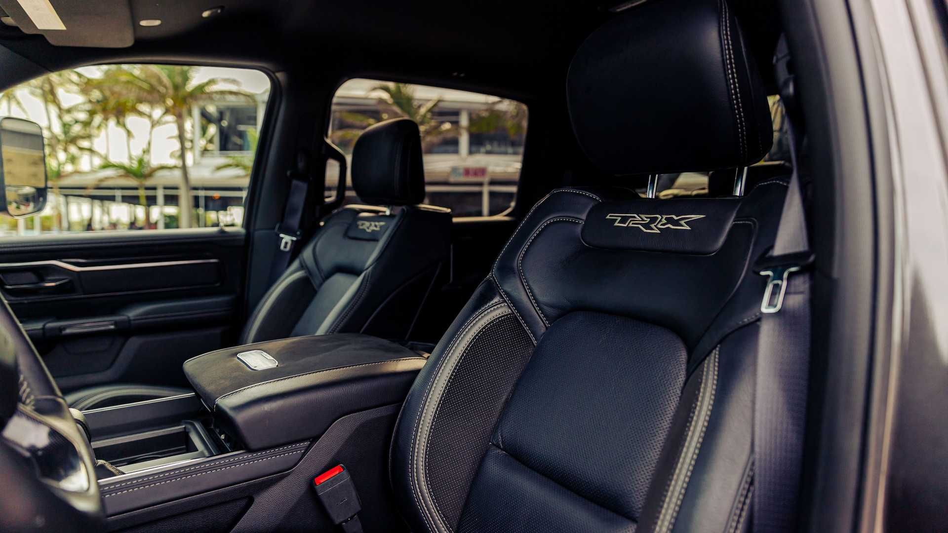 صندلی های وانت وارلرد رم تی آر ایکس / Warlord Ram TRX 6×6