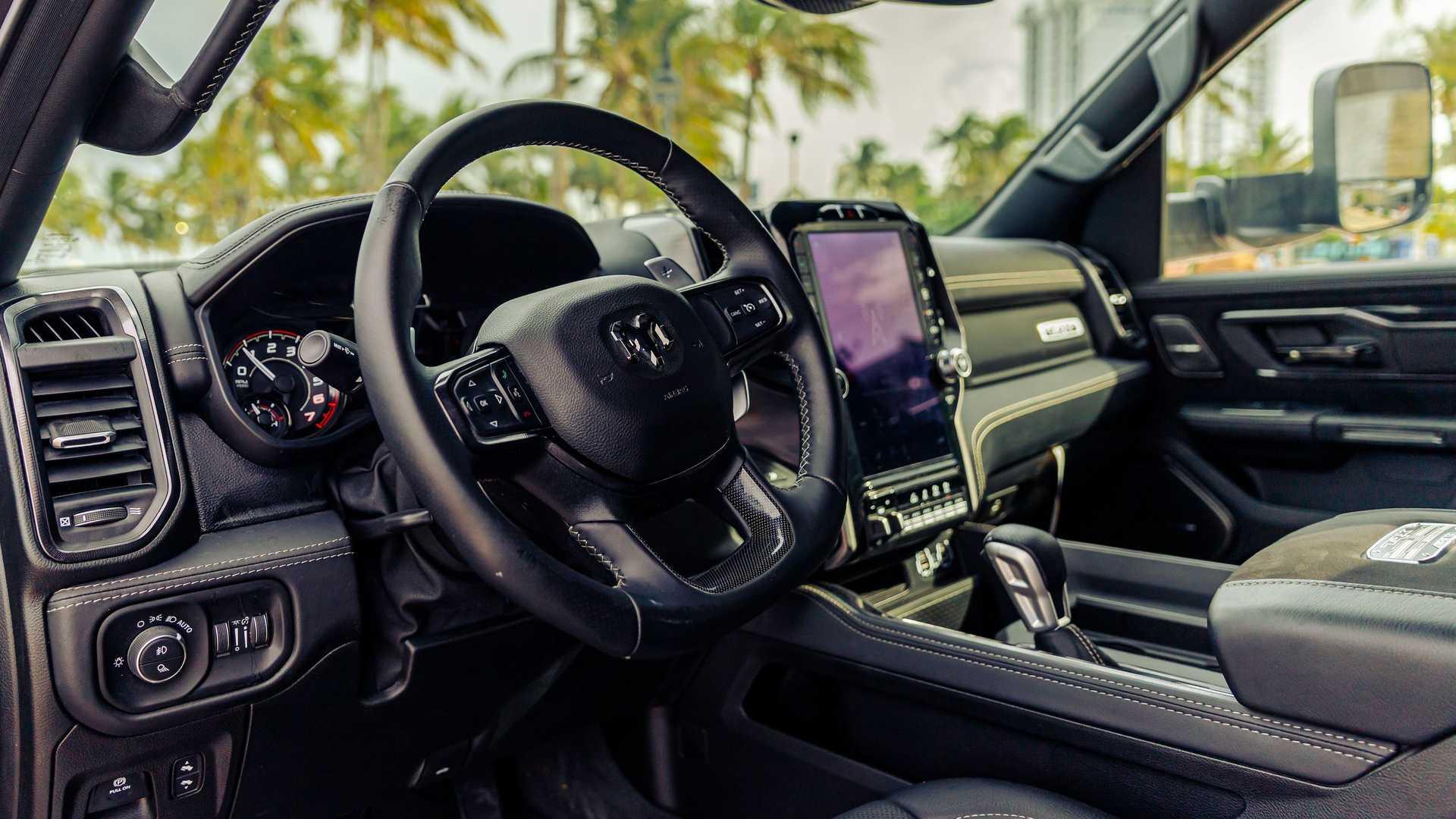 کابین و غربیلک فرمان وانت وارلرد رم تی آر ایکس / Warlord Ram TRX 6×6