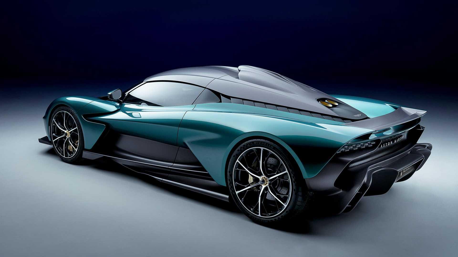 نمای پشت Aston Martin Valhalla استون مارتین والهالا 