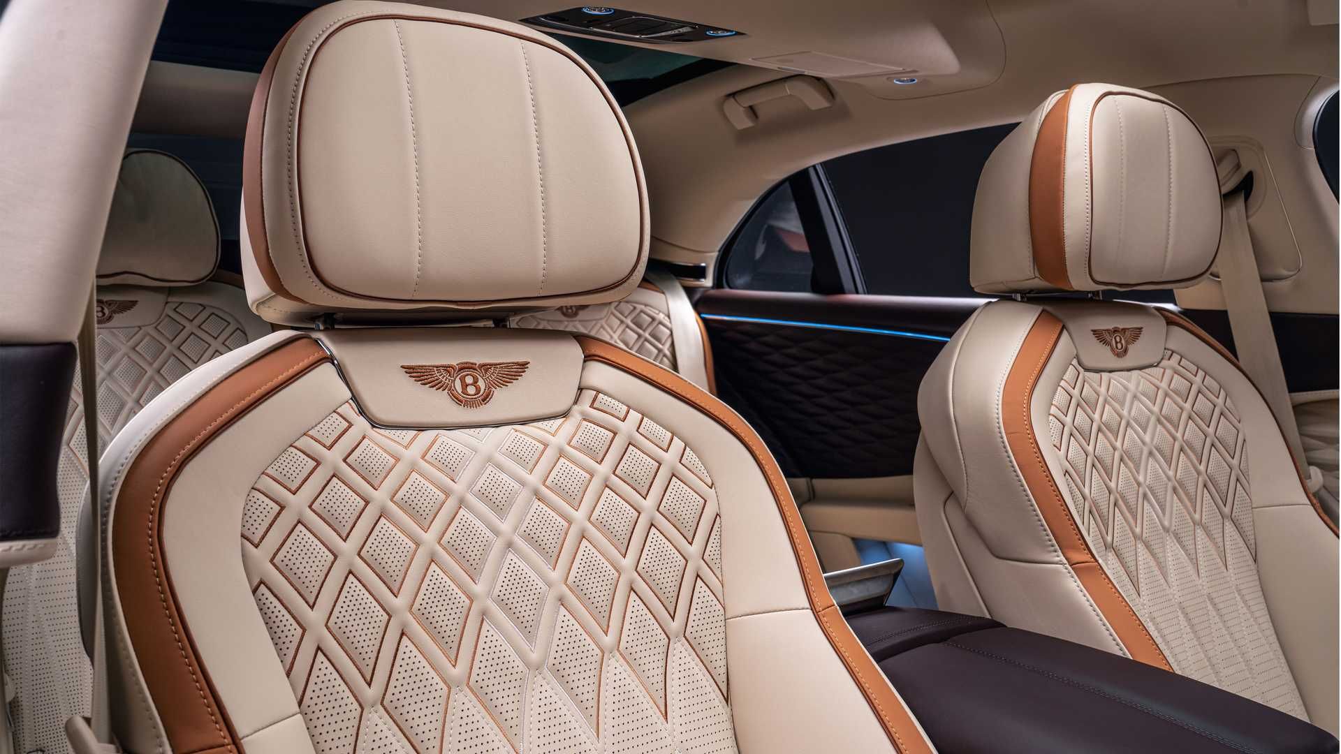 نمای صندلی  Bentley Flying Spur Odyssean بنتلی فلاینگ اسپر هیبرید