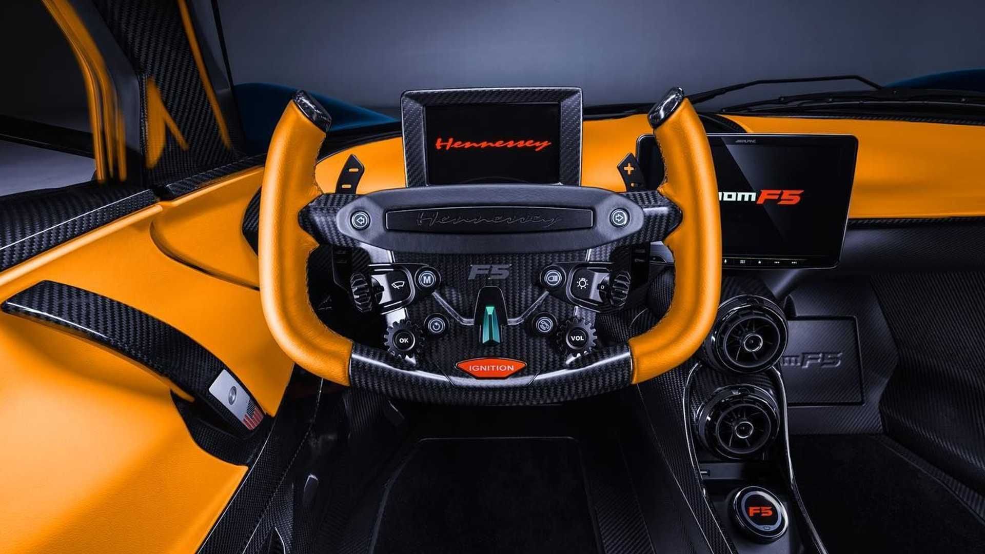 کابین و داشبورد و فرمان هنسی ونوم اف 5 / Hennessey Venom F5 آبی رنگ