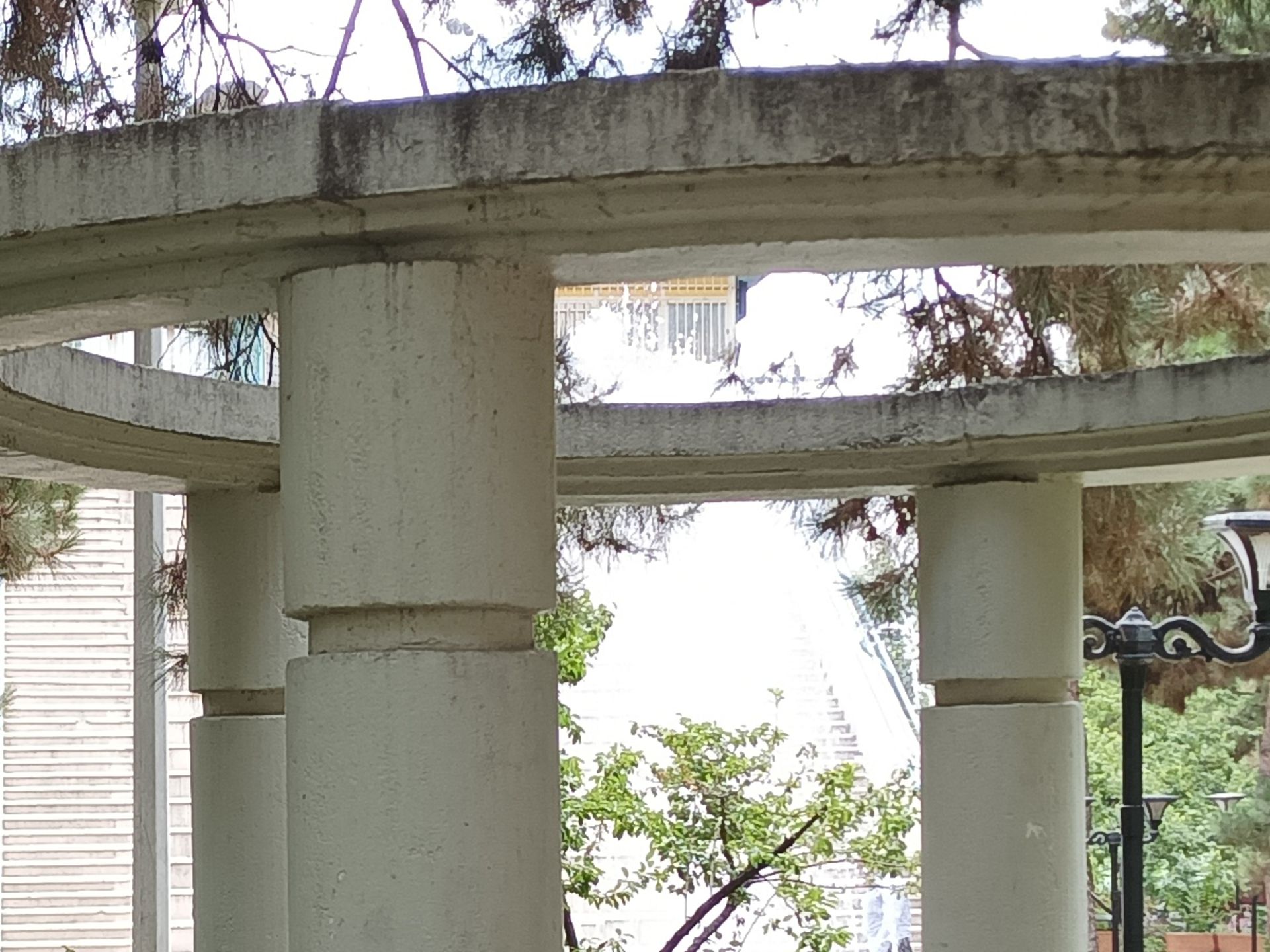 برش ۱۰۰ درصدی عکس پوکو ام ۳ پرو با HDR خاموش