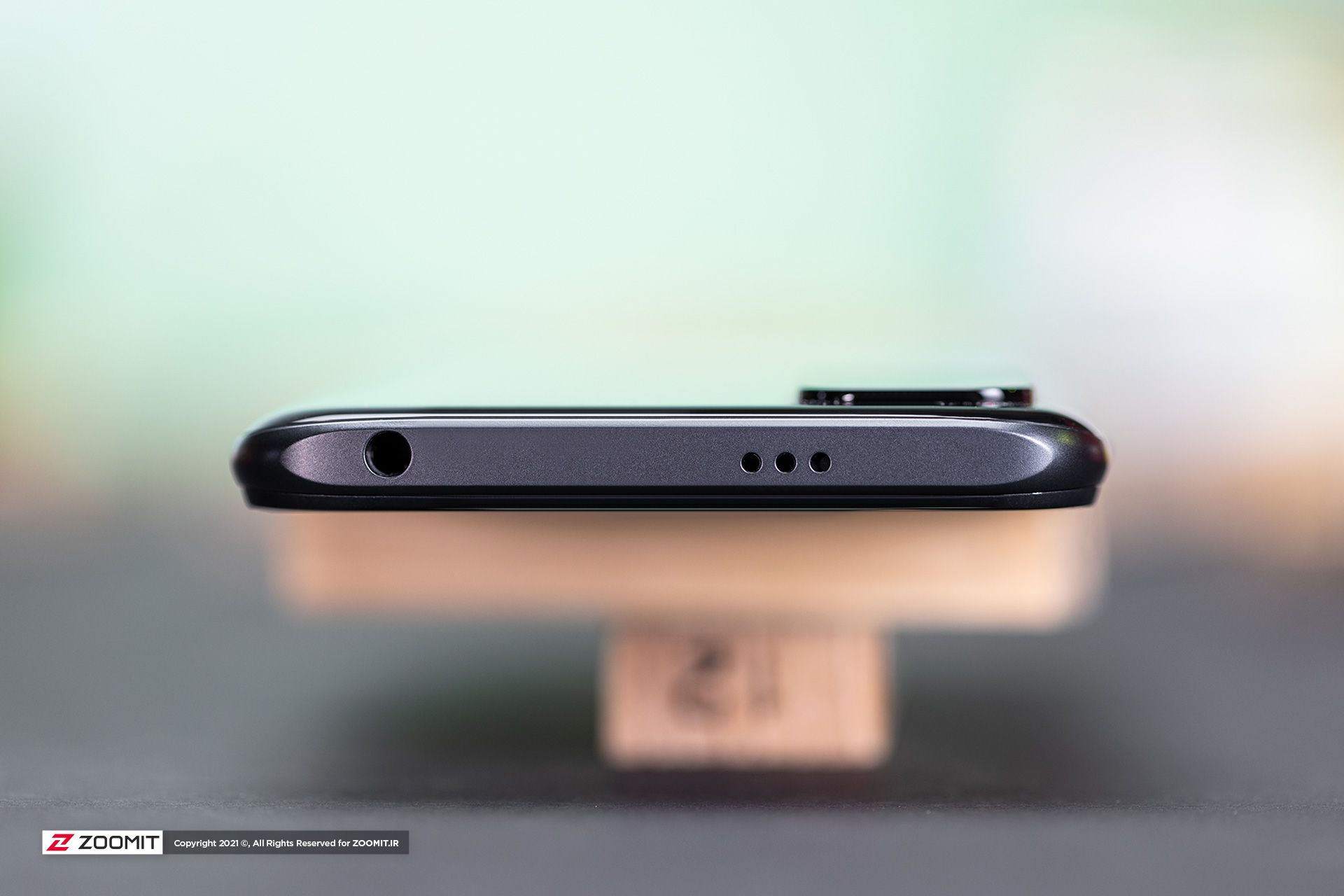 جک هدفون پوکو ام ۳ پرو