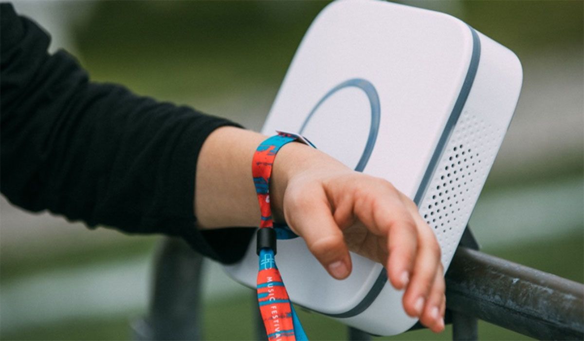 فناوری RFID چیست ؛ آشنایی با شناسایی فرکانس رادیویی و انواع کاربرد آن