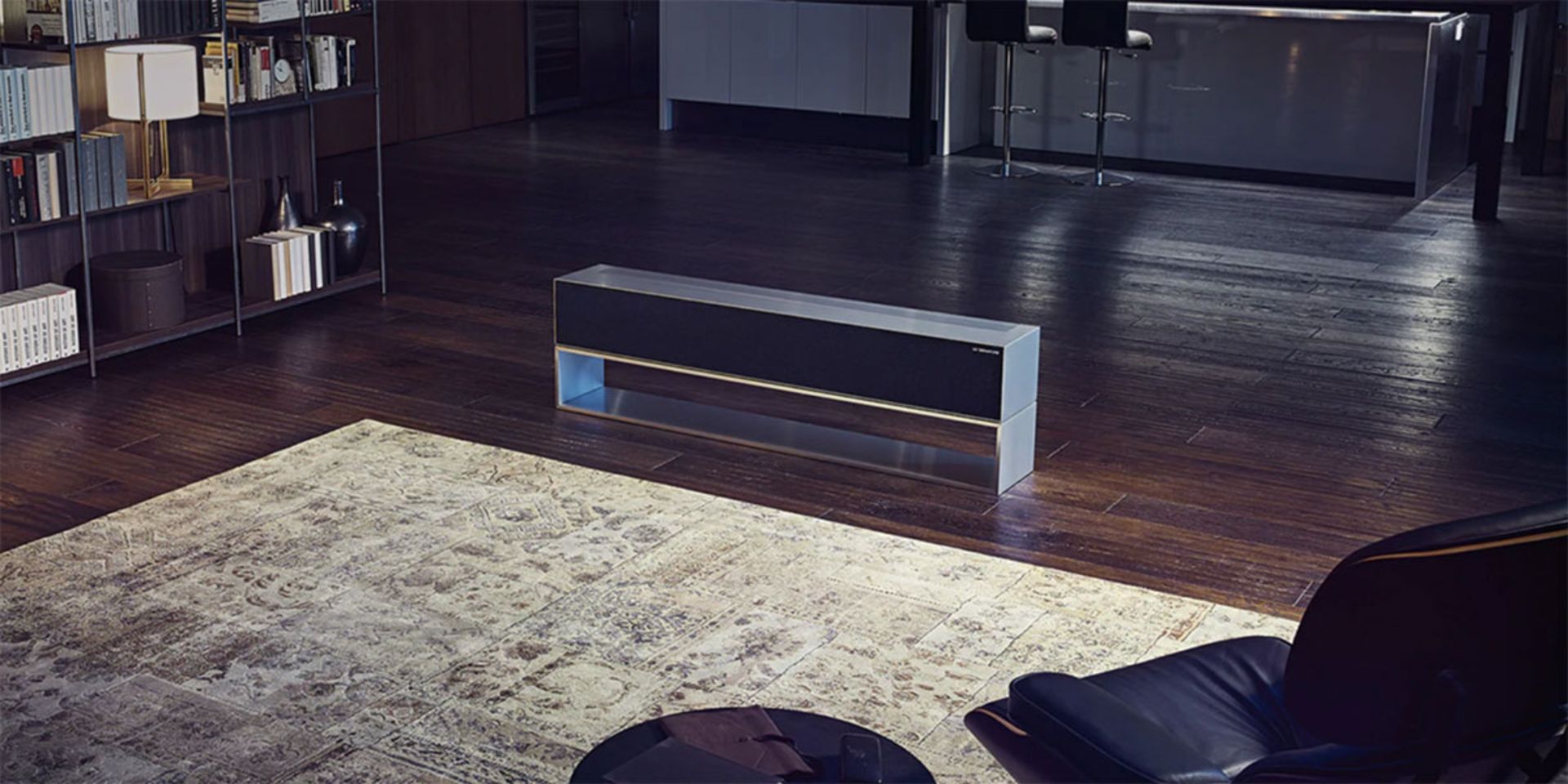 تلویزیون رولی Signature OLED R