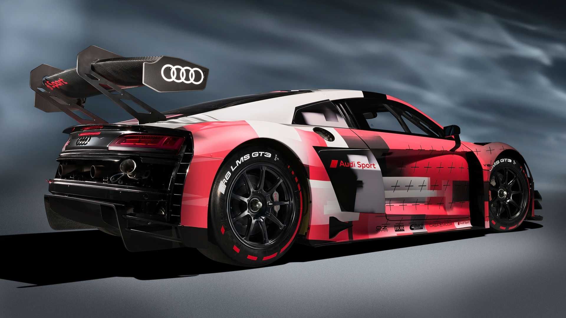 نمای سه چهارم عقب آئودی آر 8 ال ام اس جی تی 3 ایوو 2 / 2022 Audi R8 LMS GT3 Evo II