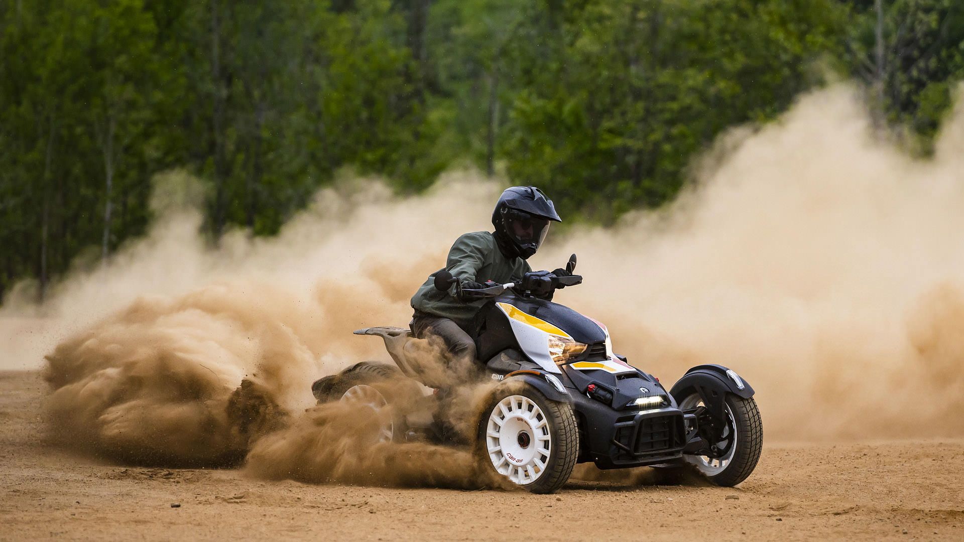 خودرو سه چرخ کن ام رایکر / Can-Am Ryker مخصوص رالی