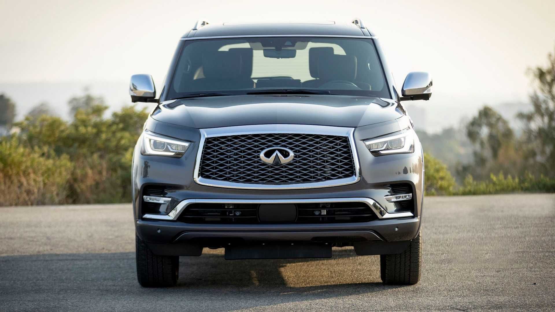 نمای جلو - مدل ۲۰۲۲ اینفینیتی QX80