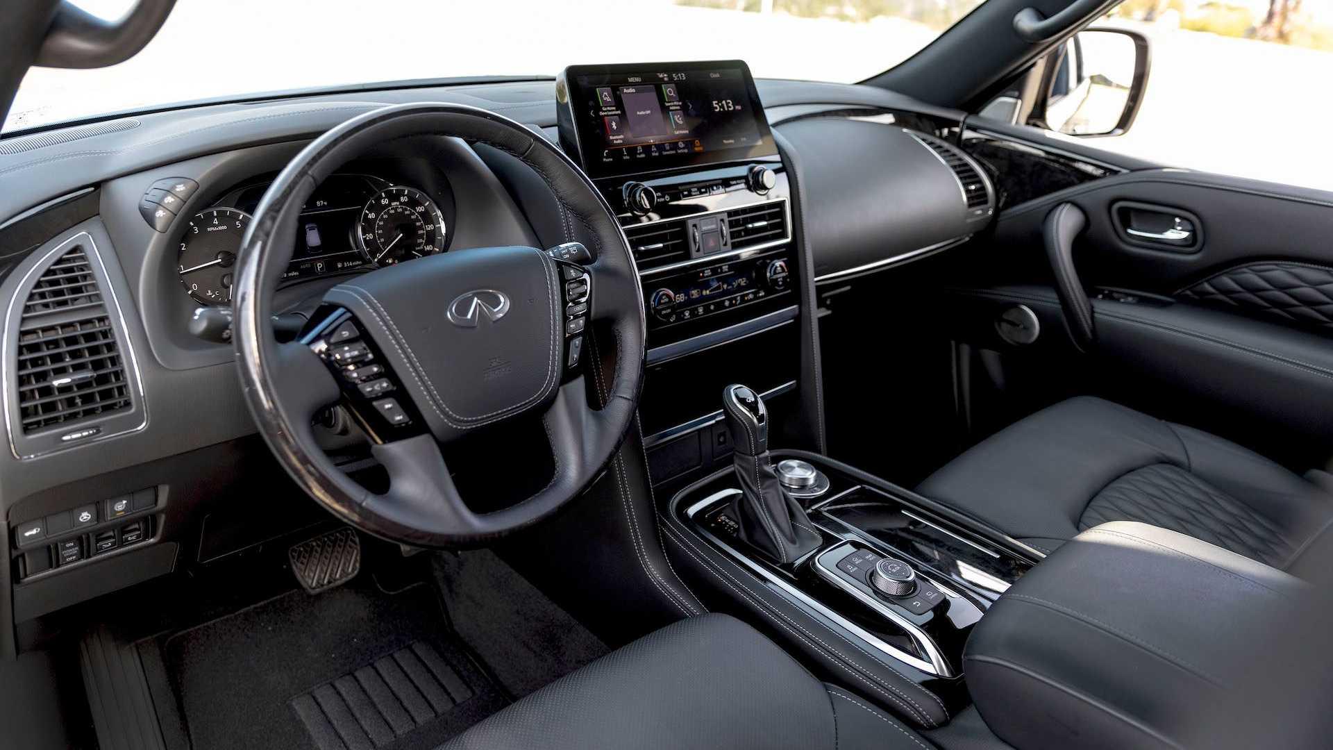 کابین و داشبورد - مدل ۲۰۲۲ اینفینیتی QX80