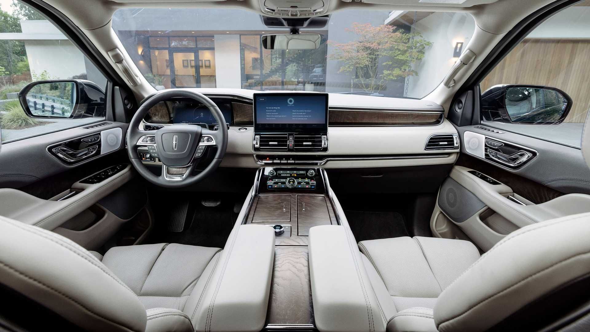 نمای کامل داشبورد-لینکلن نویگیتور ۲۰۲۲ 