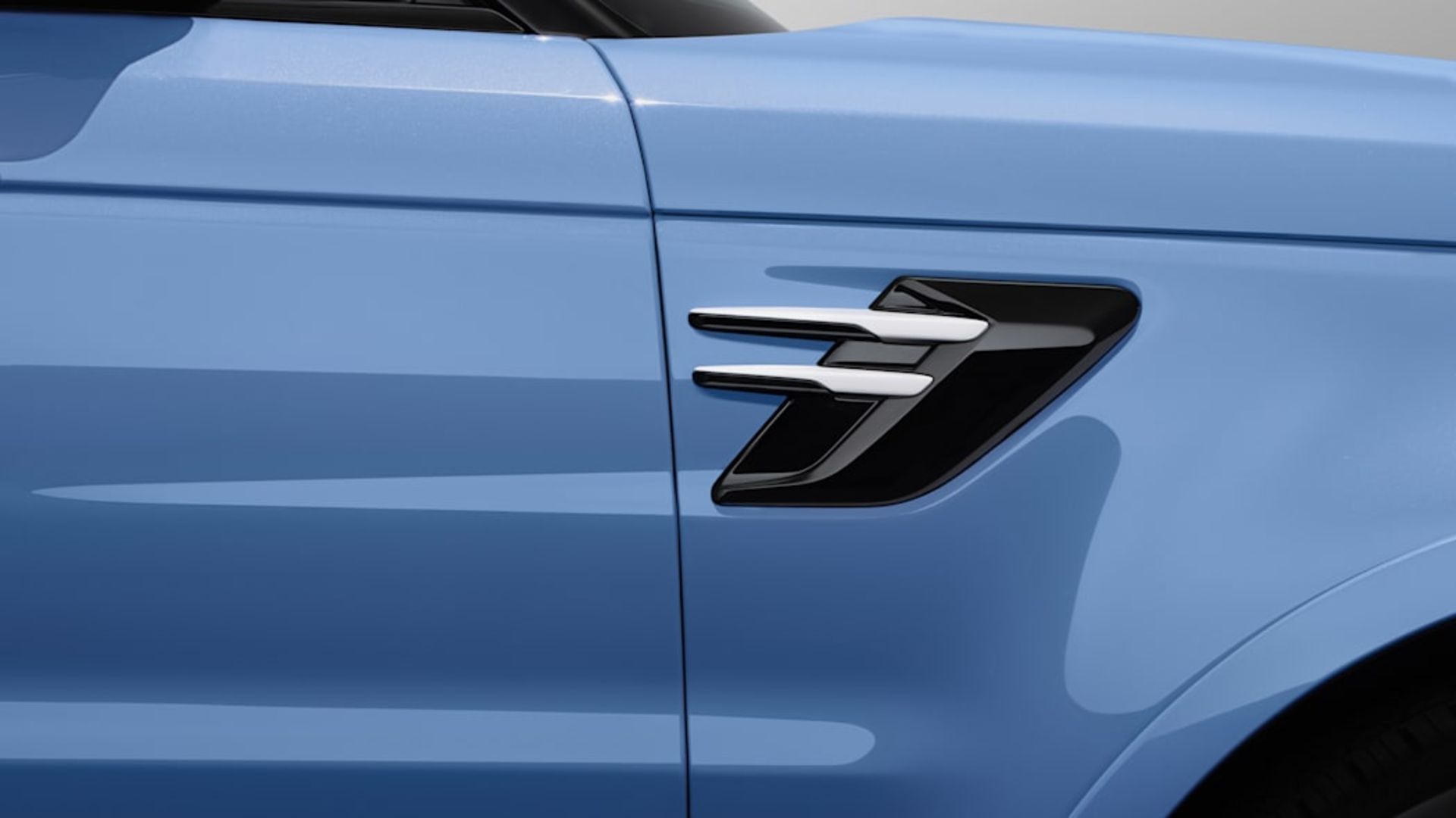 Range Rover Sport SVR Ultimate Edition 2022 / رنجرور اسپرت اس‌وی‌آر آلتیمیت ادیشن و تزئین روی گلکیر