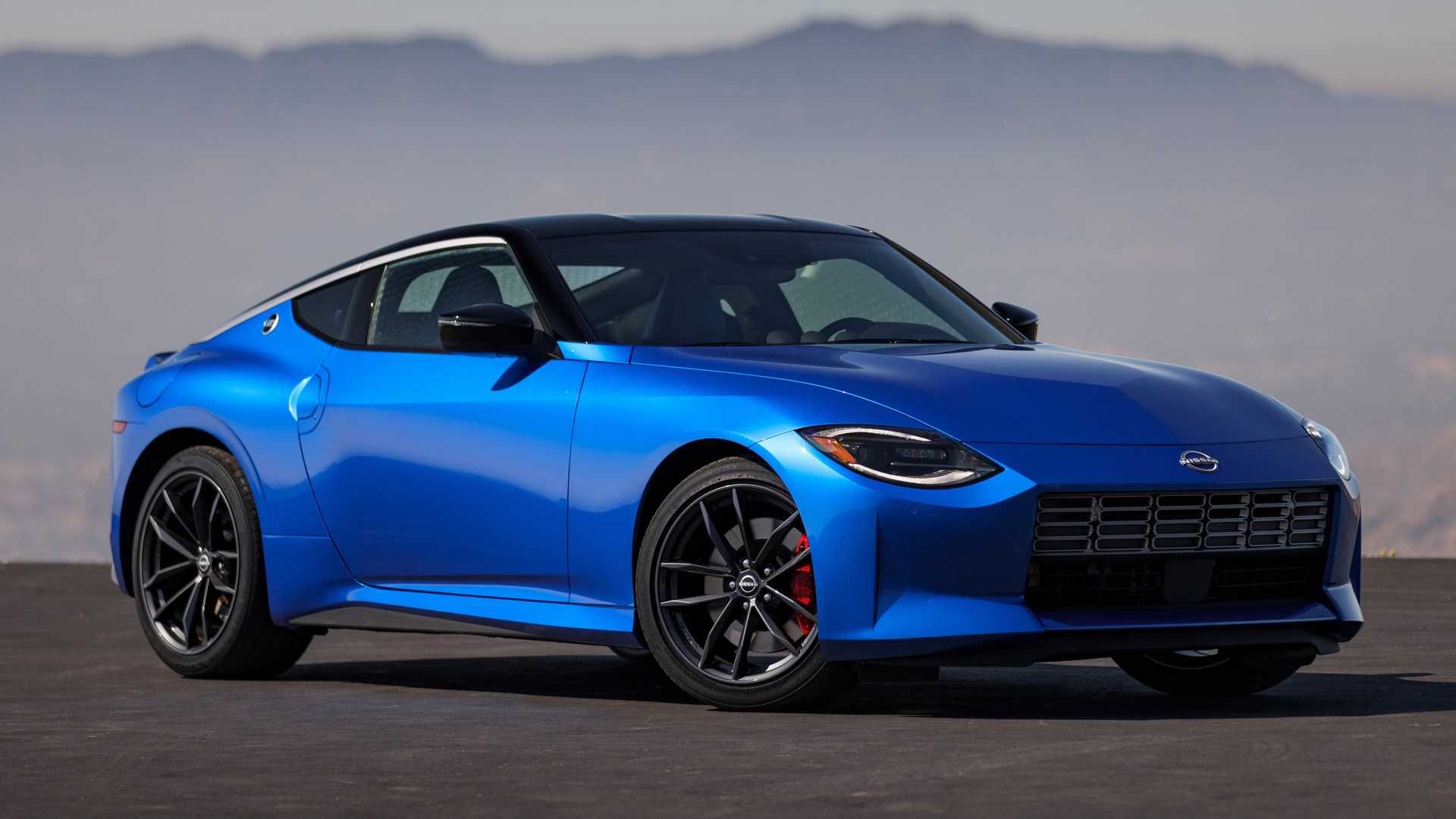 NISSAN Z 2023 نیسان زد نمای اصلی