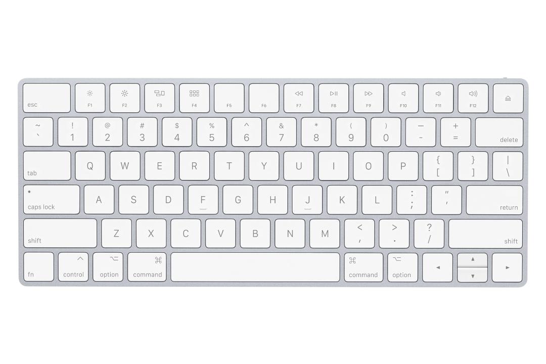 نمای روبرو کیبورد اپل مجیک کیبورد 2 / Apple Magic Keyboard 2