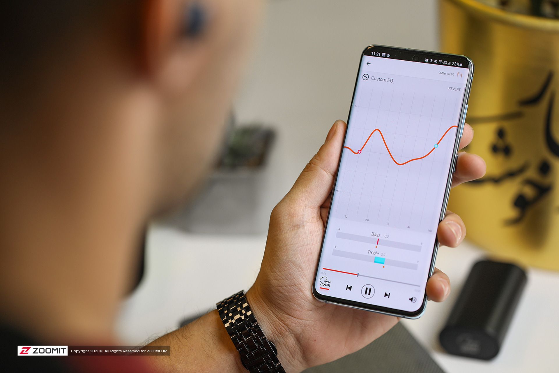 اپلیکیشن outlier ai v2