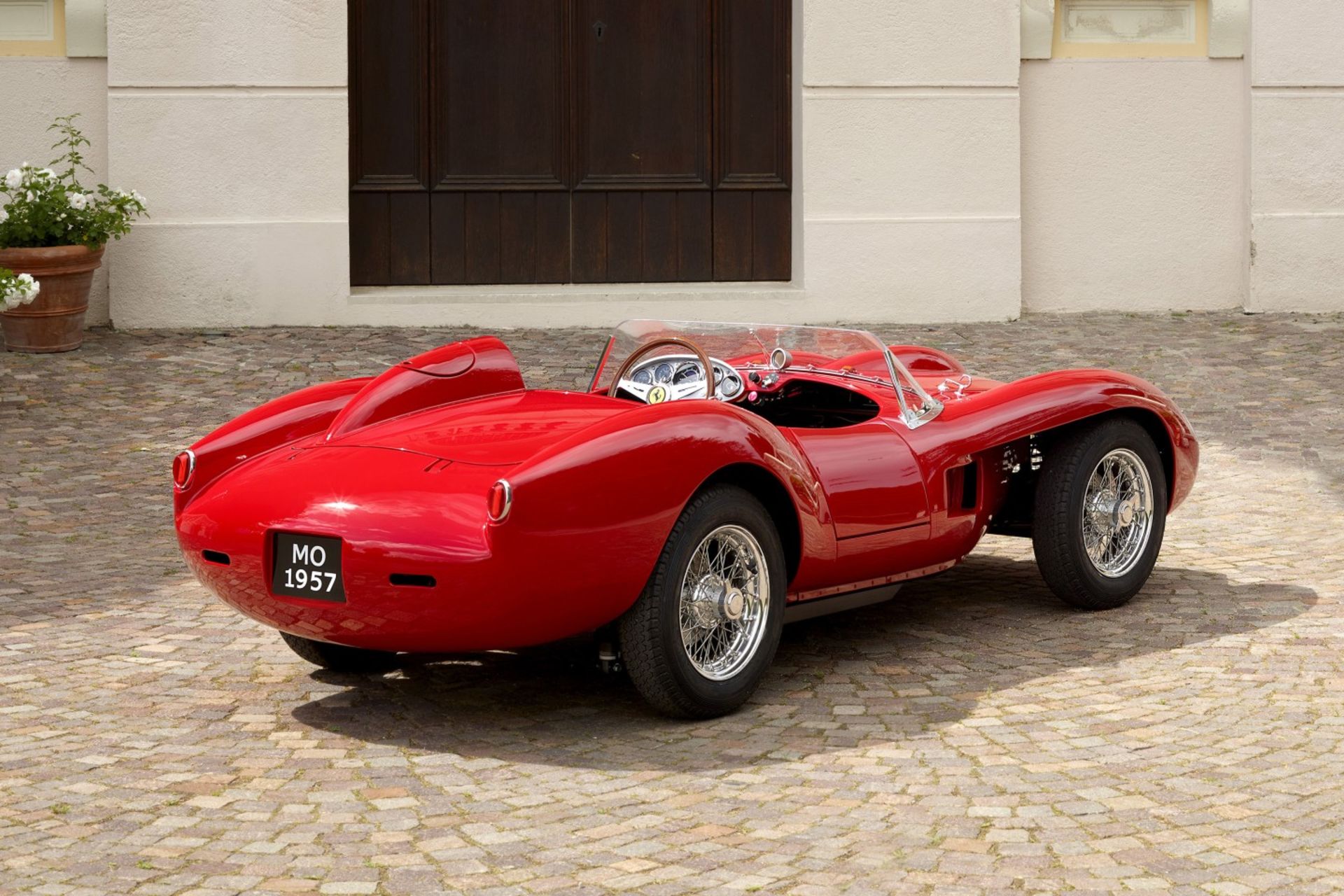 Ferrari Testa Rossa J /  نمای عقب