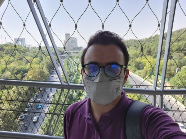 عکس سلفی دوربین بیرونی گلکسی زد فولد ۳