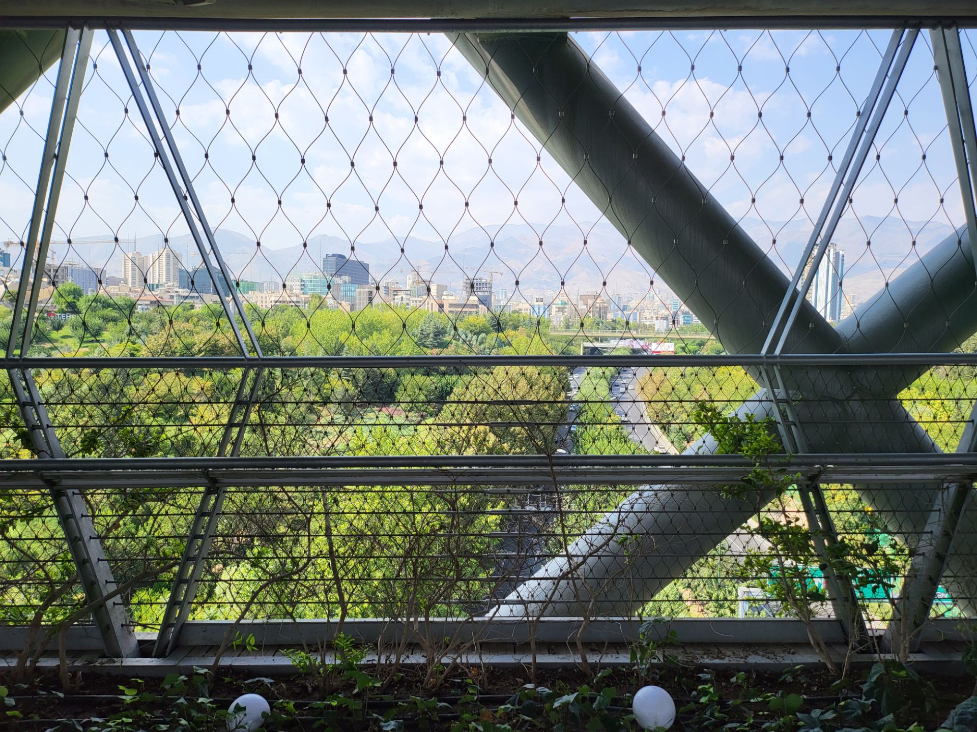  عکس HDR دوربین اصلی گلکسی زد فولد ۳