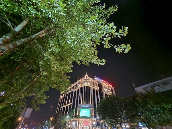 حالت عکاسی شب گلکسی زد فولد ۳ - دوربین اولتراواید