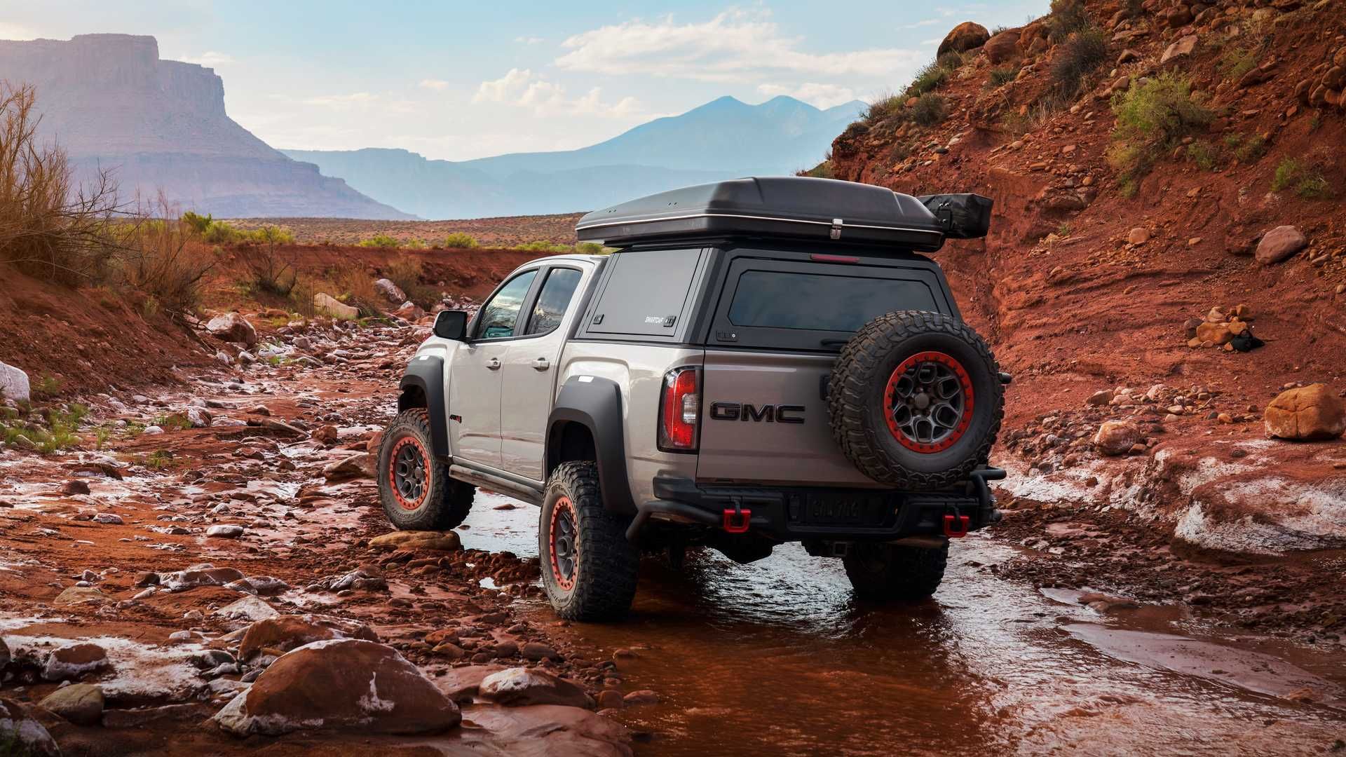 پیکاپ مفهومی و آفرود جی ام سی کنیون / GMC Canyon AT4 OVRLANDX در مسیر رود