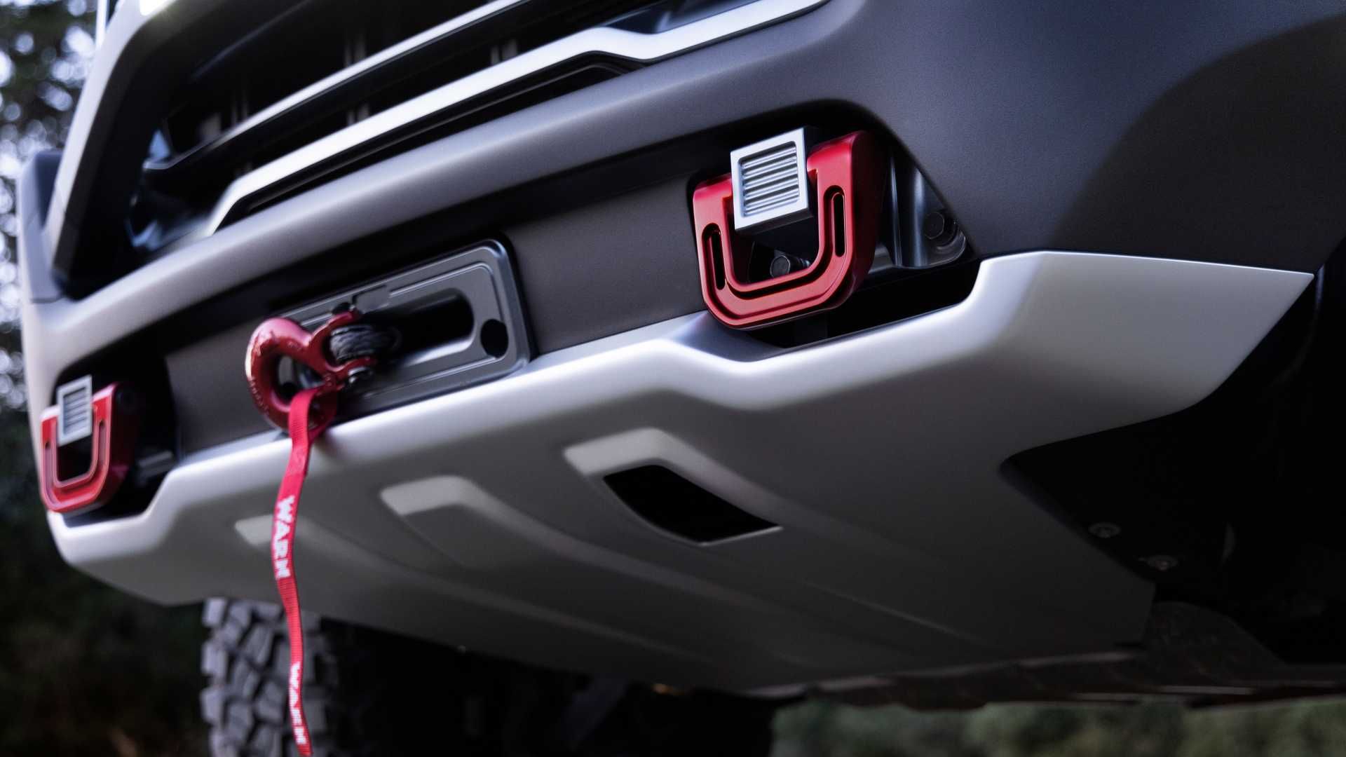وینچ و سینی زیر پیکاپ مفهومی و آفرود جی ام سی کنیون / GMC Canyon AT4 OVRLANDX