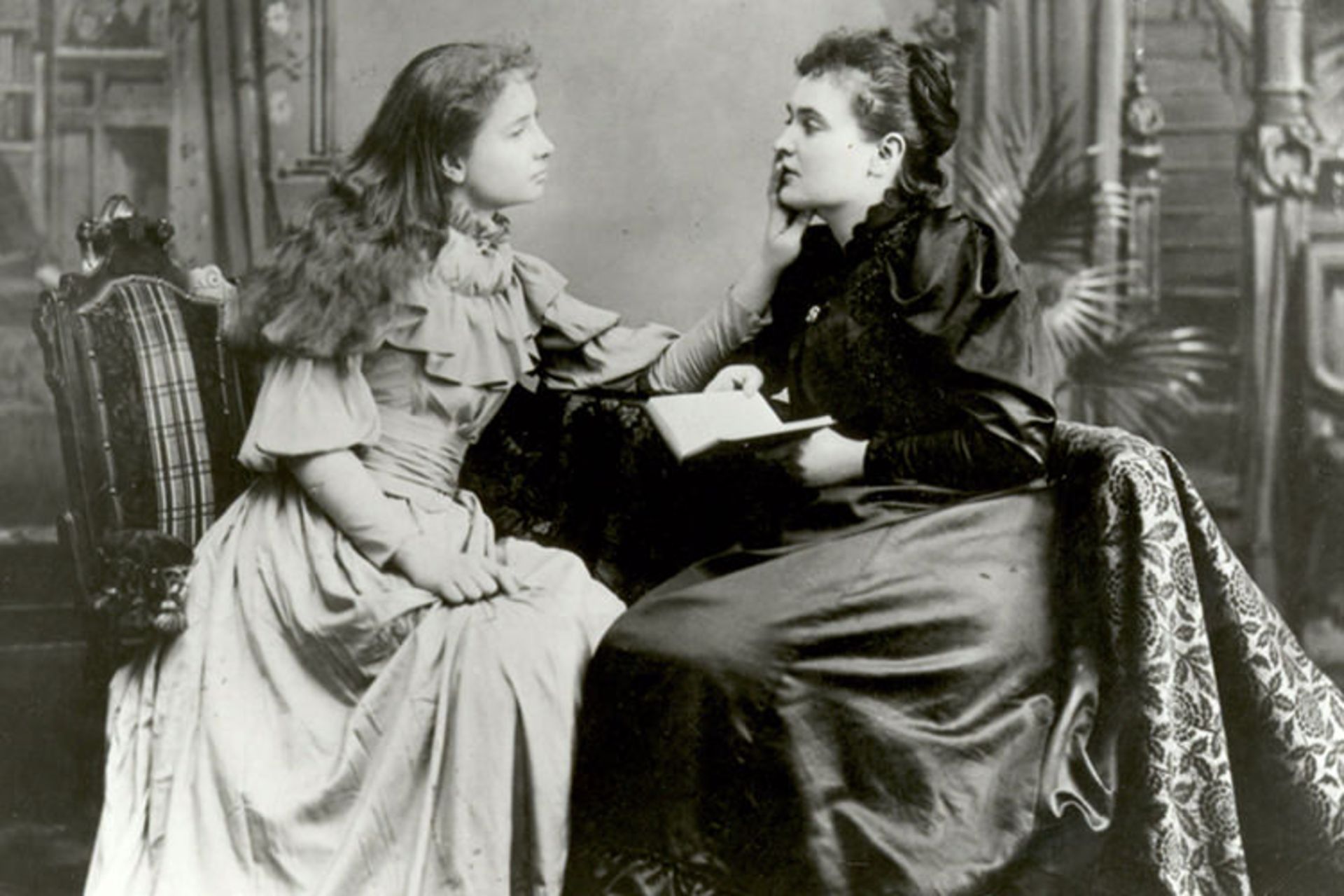 هلن کلر و آن سالیوان