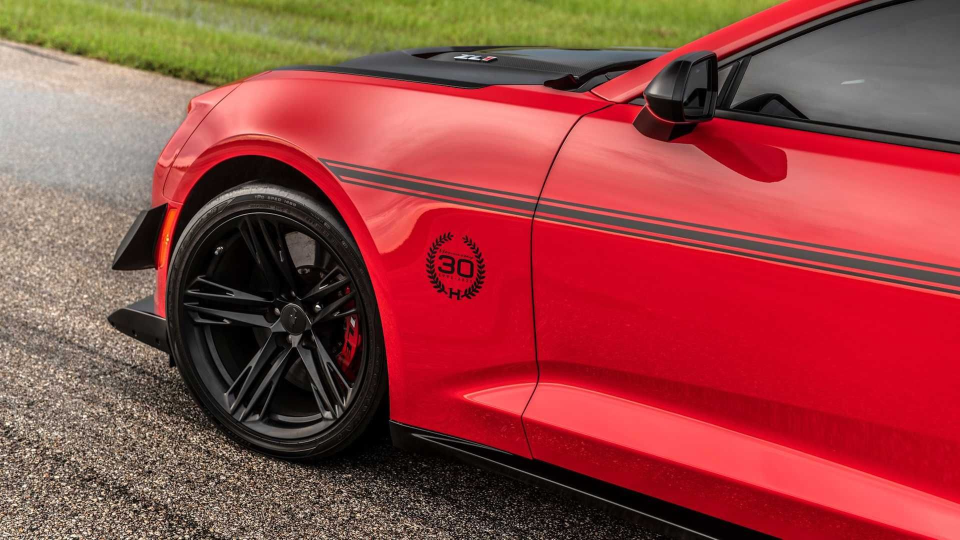 چرخ جلو شورولت کامارو ZL1 هنسی اگزرسیست / Hennessey Exorcist Chevrolet Camaro ZL1 قرمز رنگ