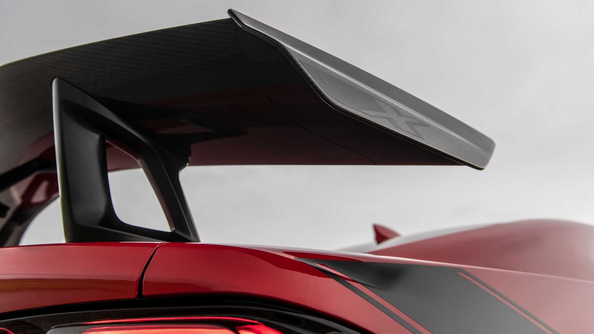 بال عقب شورولت کامارو ZL1 هنسی اگزرسیست / Hennessey Exorcist Chevrolet Camaro ZL1 قرمز رنگ