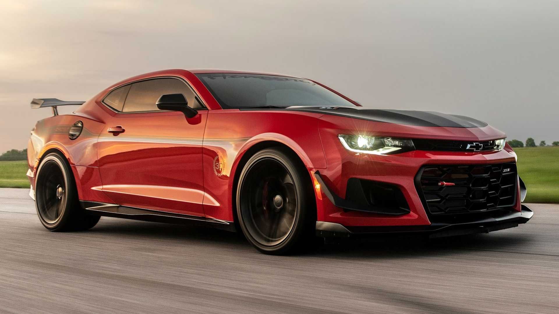 چراغ جلو شورولت کامارو ZL1 هنسی اگزرسیست / Hennessey Exorcist Chevrolet Camaro ZL1 قرمز رنگ