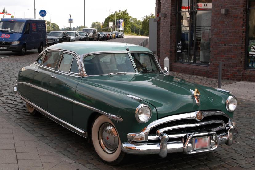 Hudson Hornet green / هادسن هورنت سبز