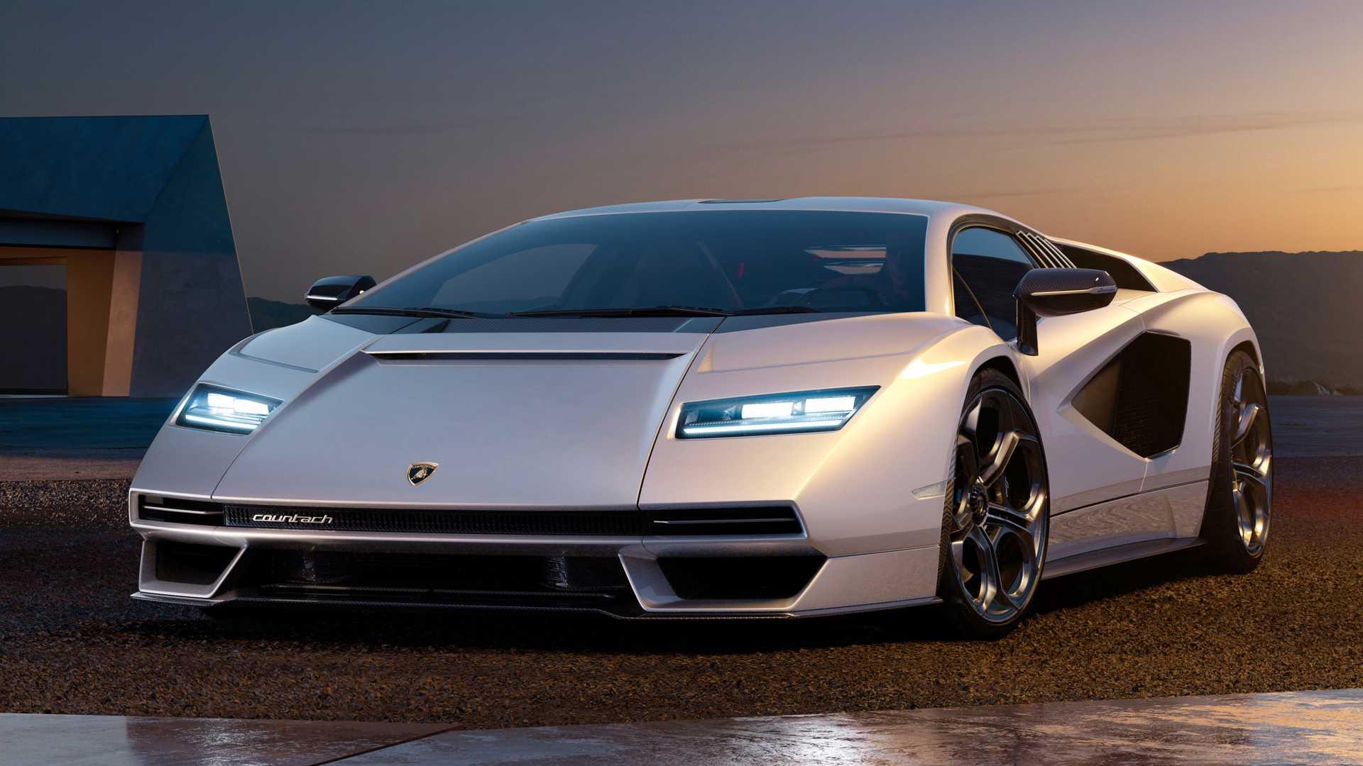 Lamborghini Countach لامبورگینی کانتاش 2021 نمای روبرو