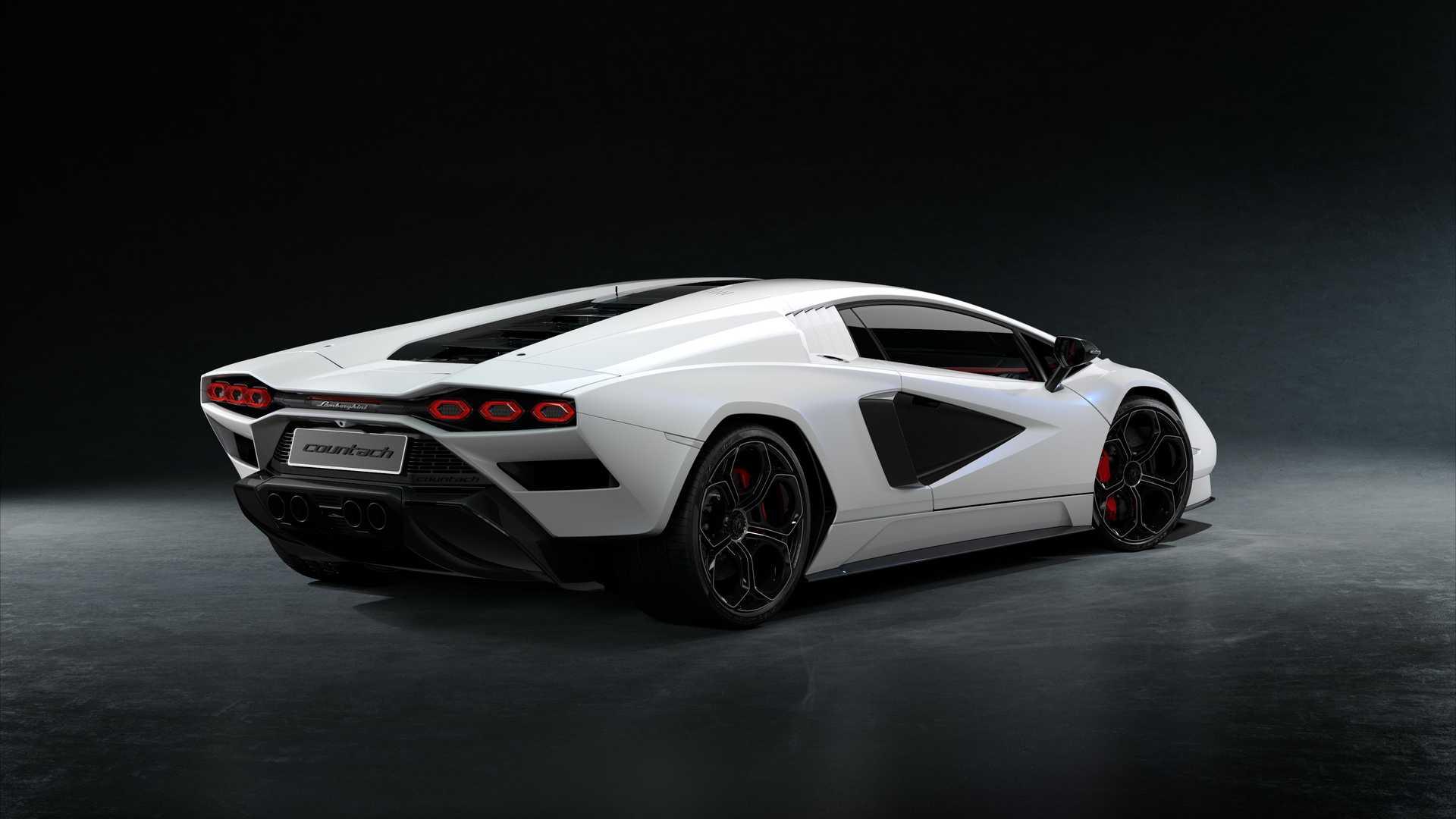 Lamborghini Countach لامبورگینی کانتاش 2021 نمای عقب