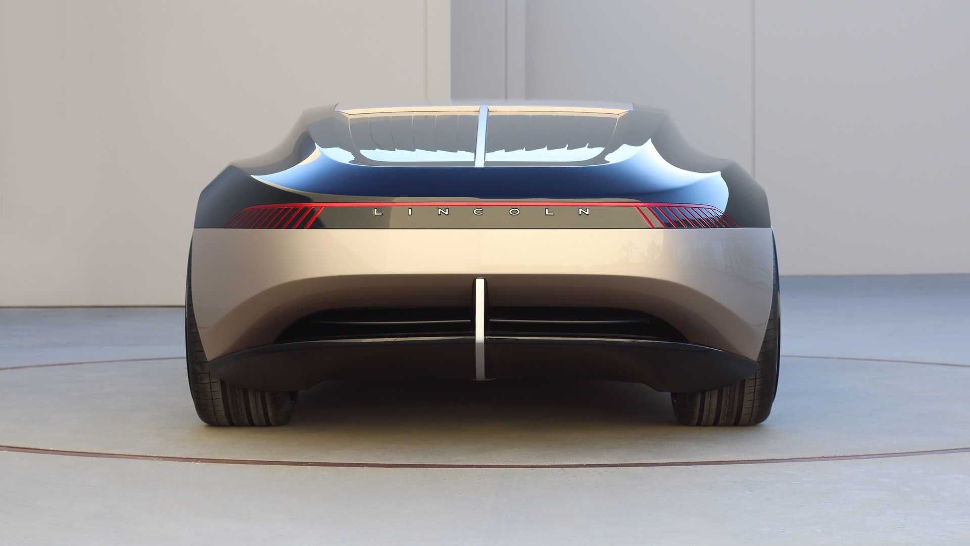 نمای عقب خودروی مفهومی لینکلن انیورساری / Lincoln Anniversary Concept